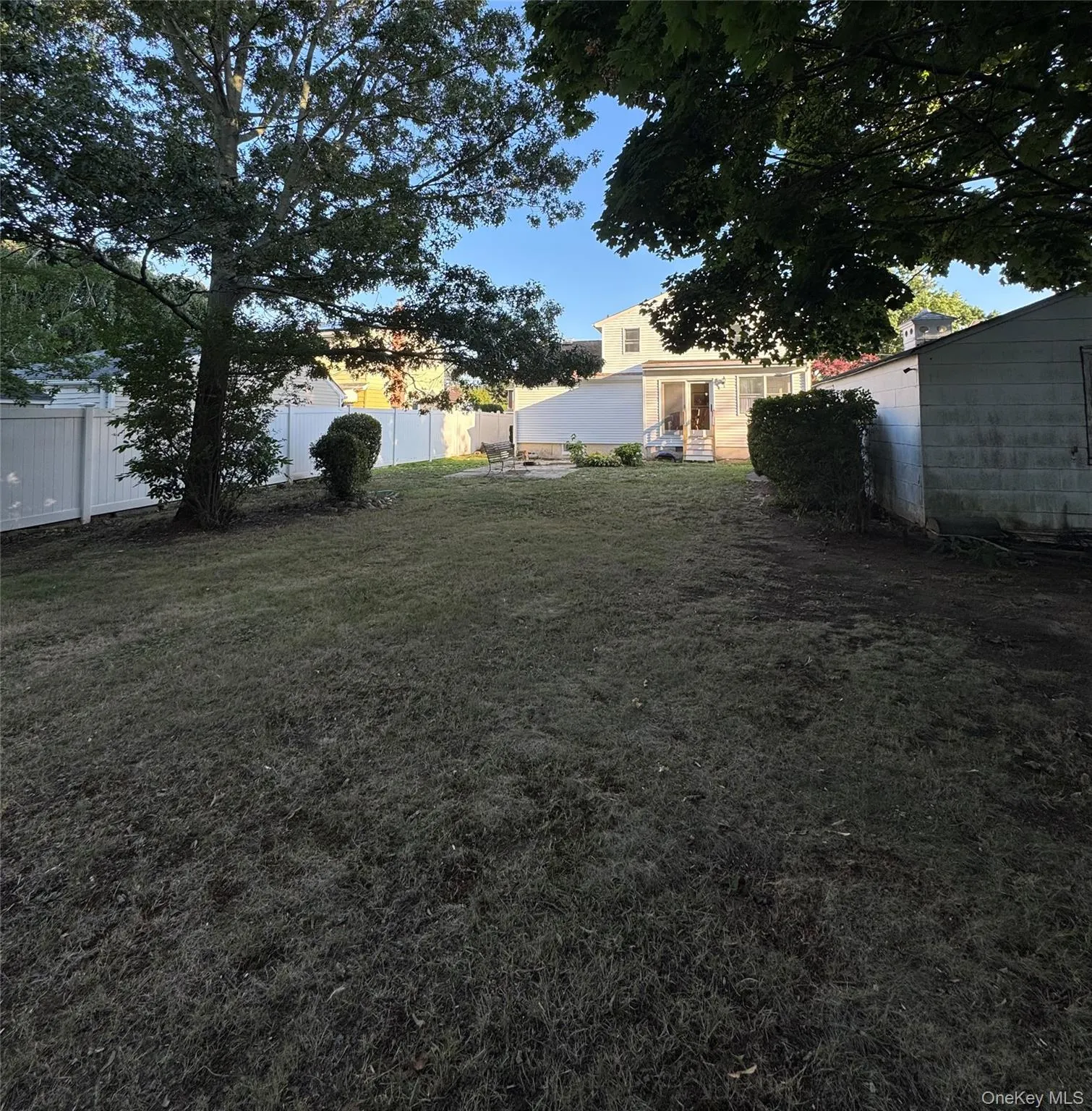 41 Mohawk Drive, Babylon, NY, 3 Bedrooms Bedrooms, 8 Rooms Rooms,2 BathroomsBathrooms,Residential,For Rent,Mohawk,0,1024775 41 Mohawk Drive, Babylon, NY, 3 Bedrooms Bedrooms, 8 Rooms Rooms,2 BathroomsBathrooms,Residential,For Rent,Mohawk,0,1024775