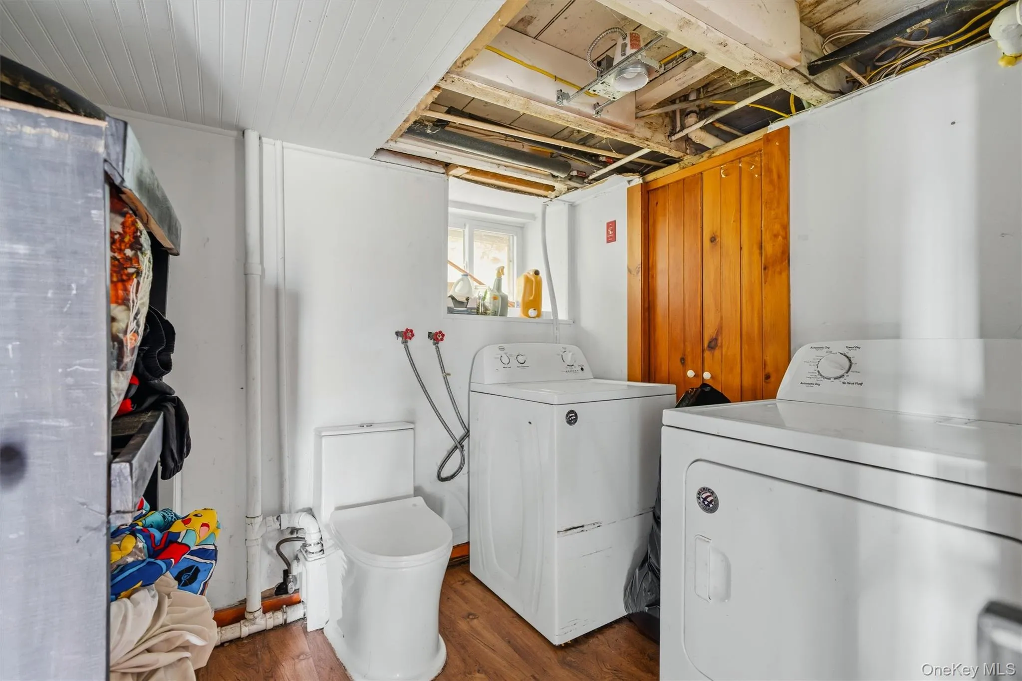 241 Meadow Avenue, Chester Town, NY, 4 Bedrooms Bedrooms, 6 Rooms Rooms,1 BathroomBathrooms,Residential,For Rent,Meadow,0,1024779 241 Meadow Avenue, Chester Town, NY, 4 Bedrooms Bedrooms, 6 Rooms Rooms,1 BathroomBathrooms,Residential,For Rent,Meadow,0,1024779