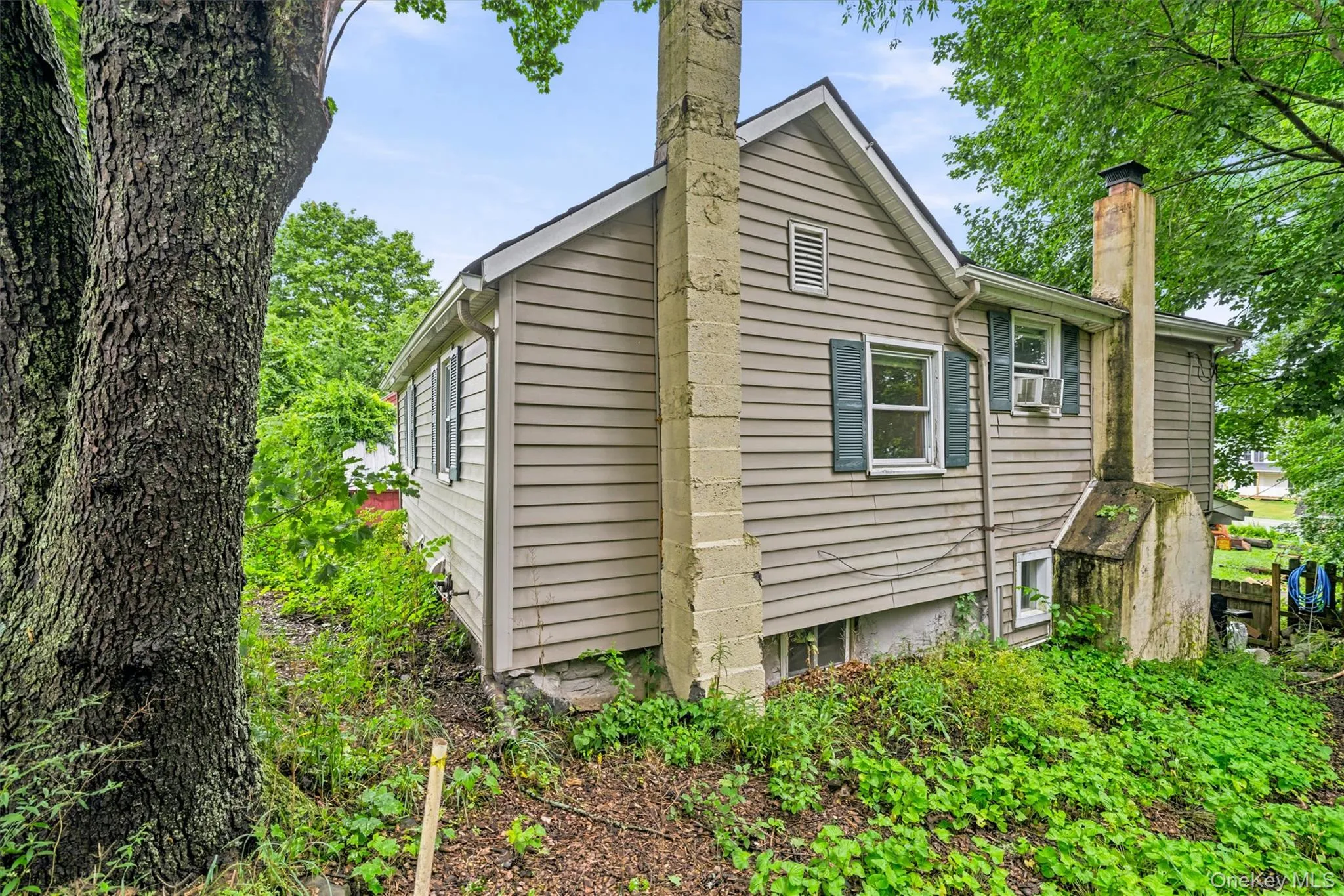 241 Meadow Avenue, Chester Town, NY, 4 Bedrooms Bedrooms, 6 Rooms Rooms,1 BathroomBathrooms,Residential,For Rent,Meadow,0,1024779 241 Meadow Avenue, Chester Town, NY, 4 Bedrooms Bedrooms, 6 Rooms Rooms,1 BathroomBathrooms,Residential,For Rent,Meadow,0,1024779