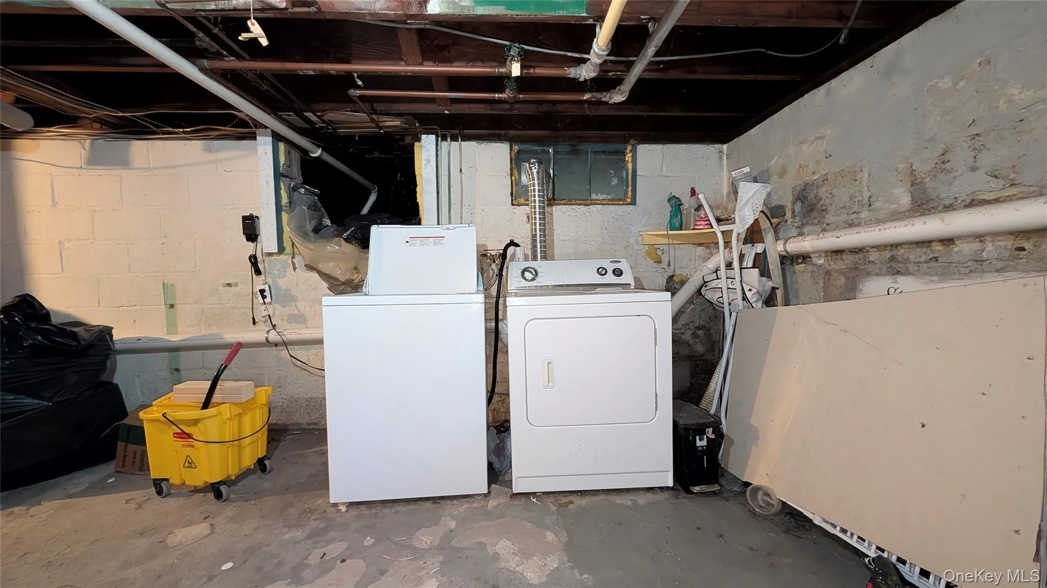 222 Gidney Avenue, Newburgh (city), NY, 3 Bedrooms Bedrooms, 6 Rooms Rooms,1 BathroomBathrooms,Residential,For Rent,Gidney,0,1024780 222 Gidney Avenue, Newburgh (city), NY, 3 Bedrooms Bedrooms, 6 Rooms Rooms,1 BathroomBathrooms,Residential,For Rent,Gidney,0,1024780