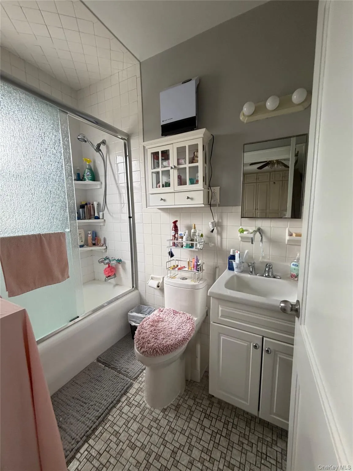 53 1st Street, New Rochelle, NY, 1 Bedroom Bedrooms, 4 Rooms Rooms,1 BathroomBathrooms,Residential Lease,For Rent,1st,0,1024781 53 1st Street, New Rochelle, NY, 1 Bedroom Bedrooms, 4 Rooms Rooms,1 BathroomBathrooms,Residential Lease,For Rent,1st,0,1024781