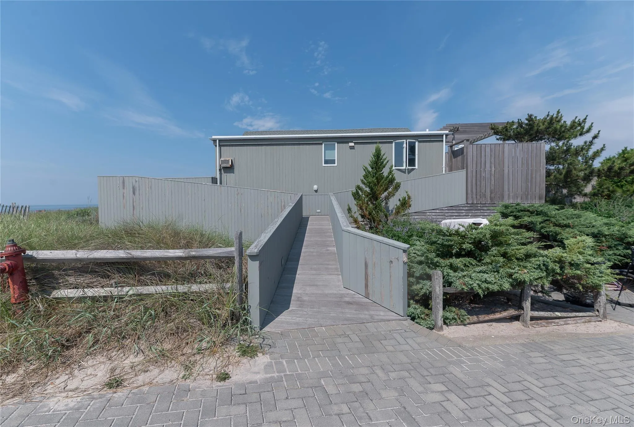 59 Gale Avenue, Islip, NY, 3 Bedrooms Bedrooms, 6 Rooms Rooms,2 BathroomsBathrooms,Residential,For Rent,Gale,0,1024784 59 Gale Avenue, Islip, NY, 3 Bedrooms Bedrooms, 6 Rooms Rooms,2 BathroomsBathrooms,Residential,For Rent,Gale,0,1024784