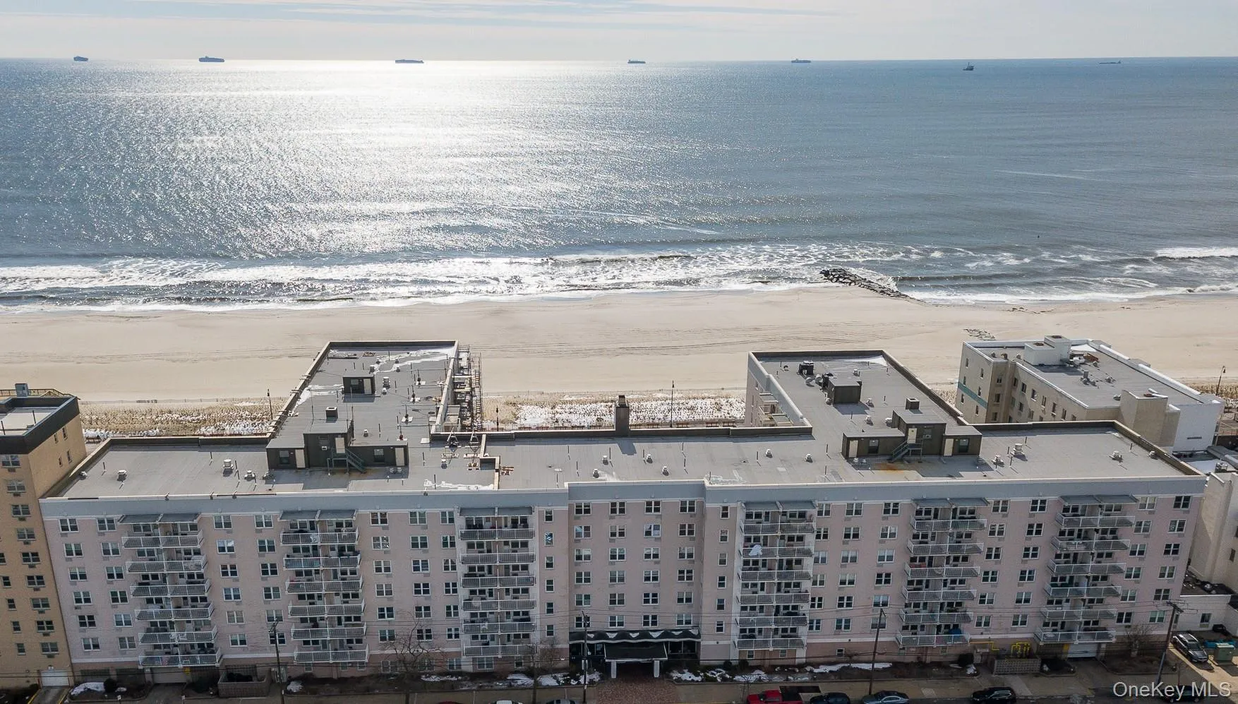 Welcome to the Parker Deauville! Welcome to the Parker Deauville!