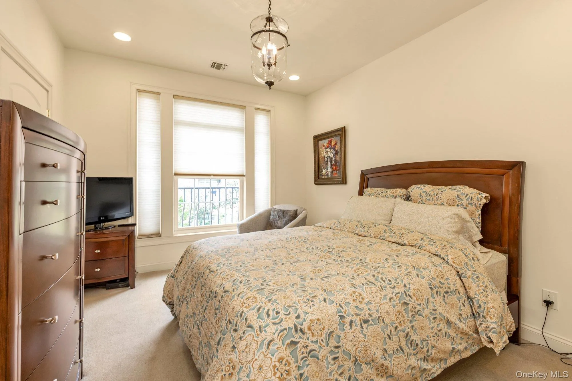 348 Trotting Lane, Hempstead, NY, 2 Bedrooms Bedrooms, 5 Rooms Rooms,2 BathroomsBathrooms,Residential,For Rent,Trotting,0,1024788 348 Trotting Lane, Hempstead, NY, 2 Bedrooms Bedrooms, 5 Rooms Rooms,2 BathroomsBathrooms,Residential,For Rent,Trotting,0,1024788