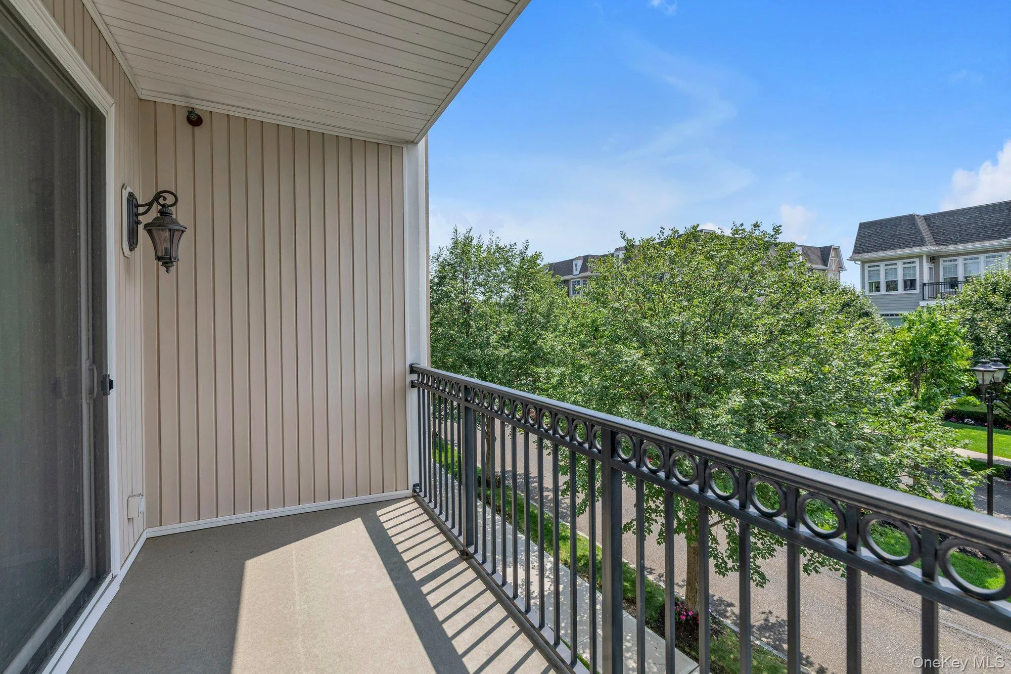 348 Trotting Lane, Hempstead, NY, 2 Bedrooms Bedrooms, 5 Rooms Rooms,2 BathroomsBathrooms,Residential,For Rent,Trotting,0,1024788 348 Trotting Lane, Hempstead, NY, 2 Bedrooms Bedrooms, 5 Rooms Rooms,2 BathroomsBathrooms,Residential,For Rent,Trotting,0,1024788