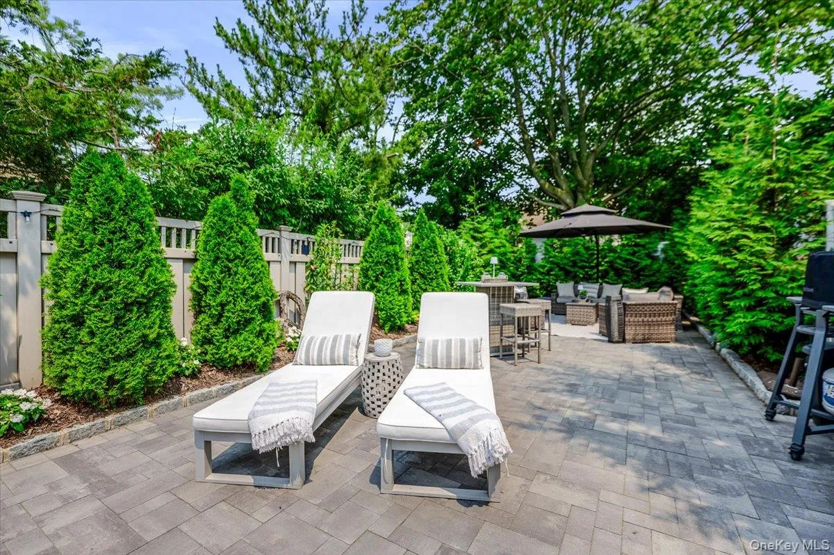 2174 Bay Boulevard, Hempstead, NY, 3 Bedrooms Bedrooms, 10 Rooms Rooms,3 BathroomsBathrooms,Residential,For Rent,Bay,0,1024790 2174 Bay Boulevard, Hempstead, NY, 3 Bedrooms Bedrooms, 10 Rooms Rooms,3 BathroomsBathrooms,Residential,For Rent,Bay,0,1024790