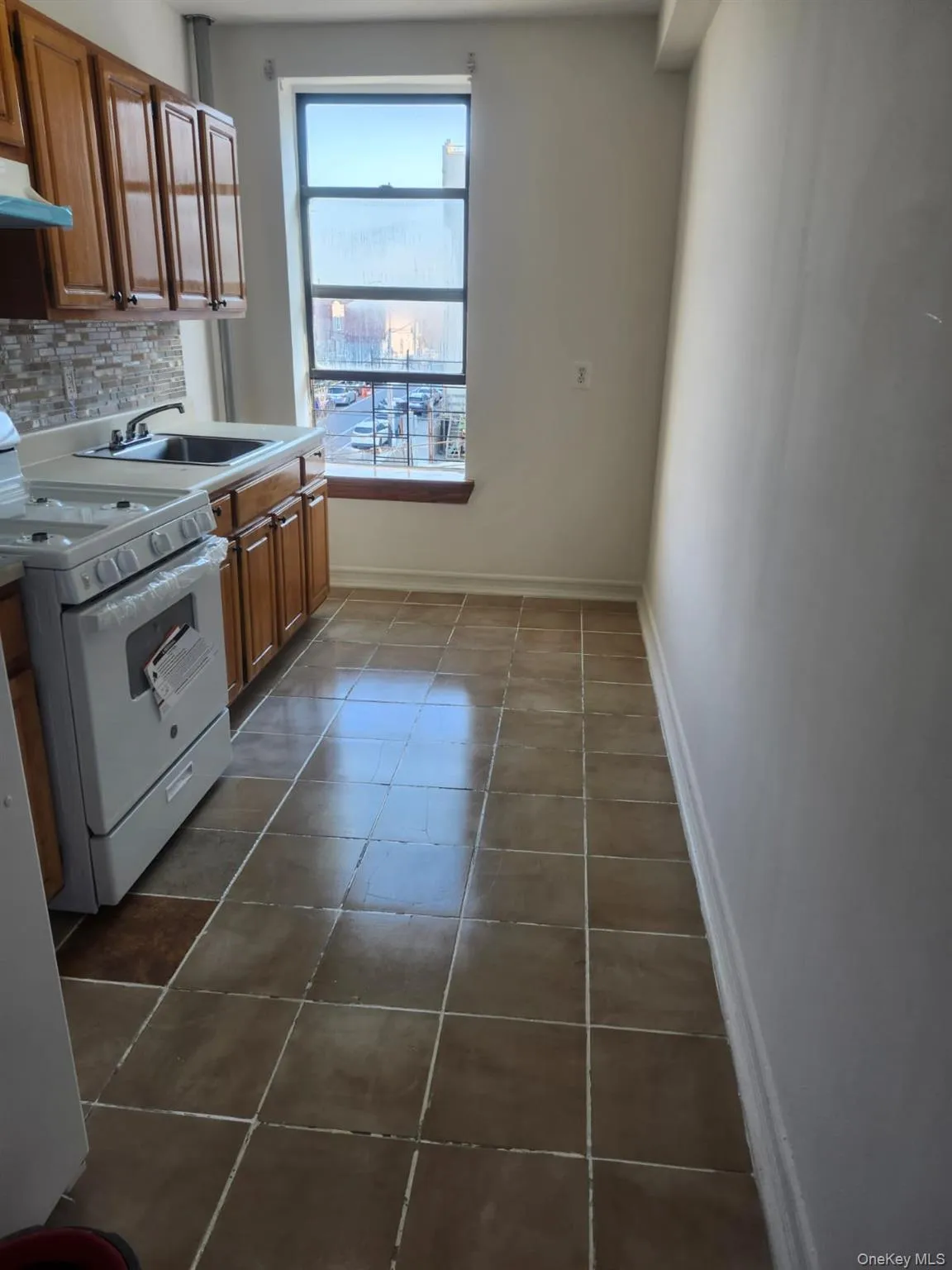 875 Longfellow #3F Avenue, New York, NY, 1 Bedroom Bedrooms, 4 Rooms Rooms,1 BathroomBathrooms,Residential Lease,For Rent,Longfellow #3F,0,1024792 875 Longfellow #3F Avenue, New York, NY, 1 Bedroom Bedrooms, 4 Rooms Rooms,1 BathroomBathrooms,Residential Lease,For Rent,Longfellow #3F,0,1024792