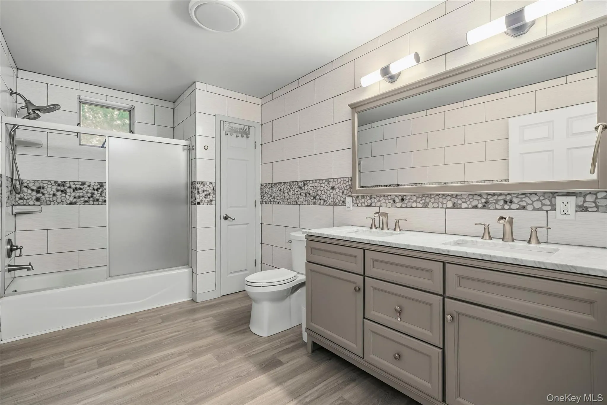 84 Pin Oak Drive, New Windsor, NY, 4 Bedrooms Bedrooms, 11 Rooms Rooms,3 BathroomsBathrooms,Residential,For Rent,Pin Oak,0,1024794 84 Pin Oak Drive, New Windsor, NY, 4 Bedrooms Bedrooms, 11 Rooms Rooms,3 BathroomsBathrooms,Residential,For Rent,Pin Oak,0,1024794