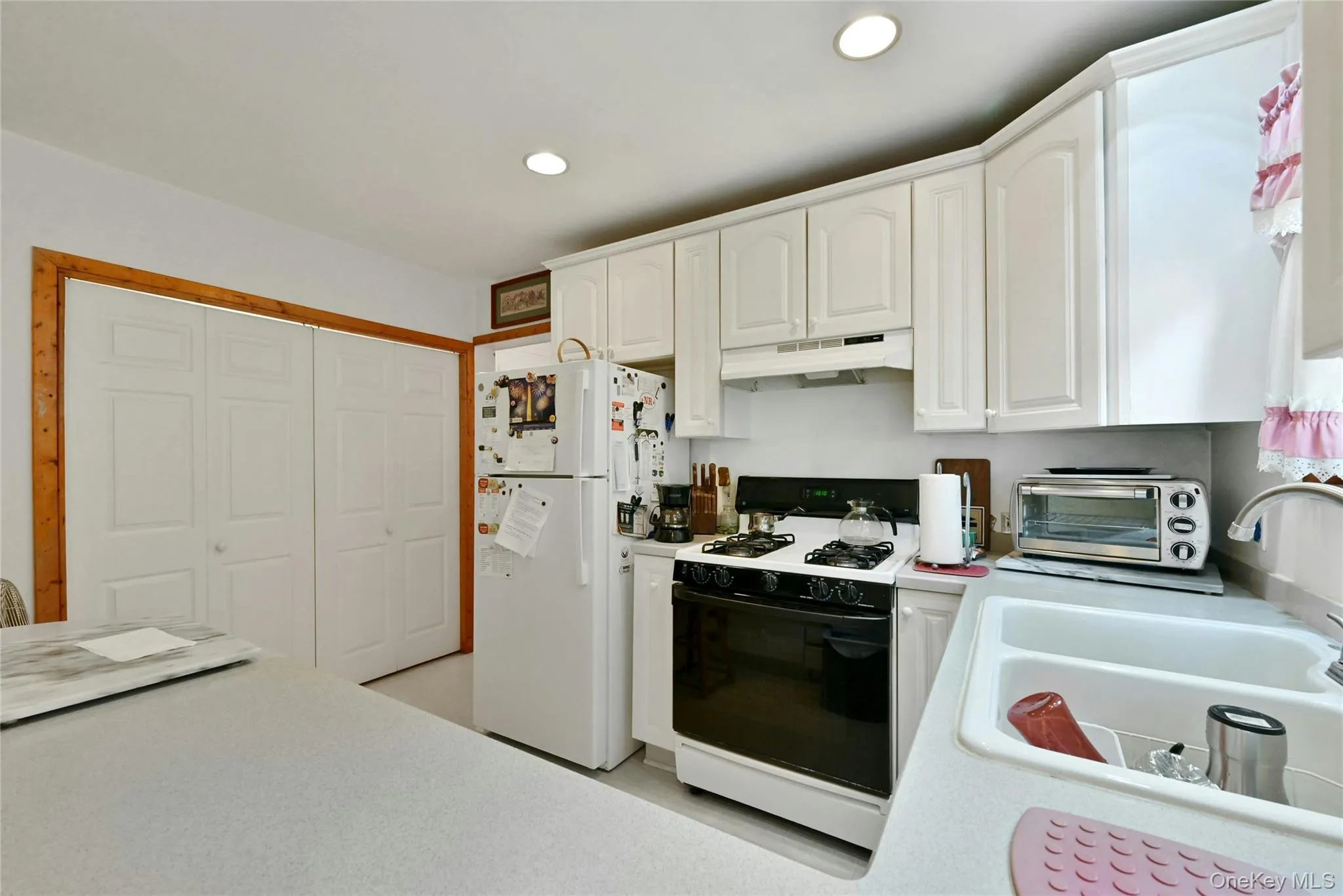 130 Hudson Avenue, Haverstraw, NY, 3 Bedrooms Bedrooms, 7 Rooms Rooms,1 BathroomBathrooms,Residential,For Rent,Hudson,0,1024795 130 Hudson Avenue, Haverstraw, NY, 3 Bedrooms Bedrooms, 7 Rooms Rooms,1 BathroomBathrooms,Residential,For Rent,Hudson,0,1024795