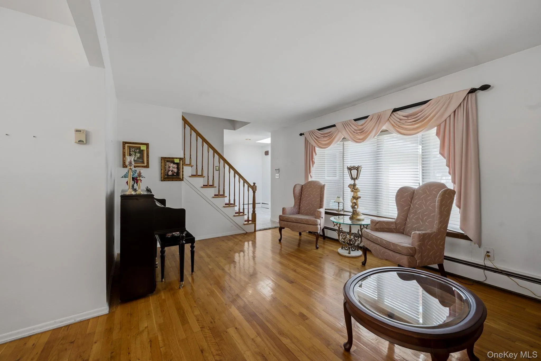 10 Arcadia Drive, Huntington, NY, 4 Bedrooms Bedrooms, 8 Rooms Rooms,2 BathroomsBathrooms,Residential,For Rent,Arcadia,0,1024796 10 Arcadia Drive, Huntington, NY, 4 Bedrooms Bedrooms, 8 Rooms Rooms,2 BathroomsBathrooms,Residential,For Rent,Arcadia,0,1024796
