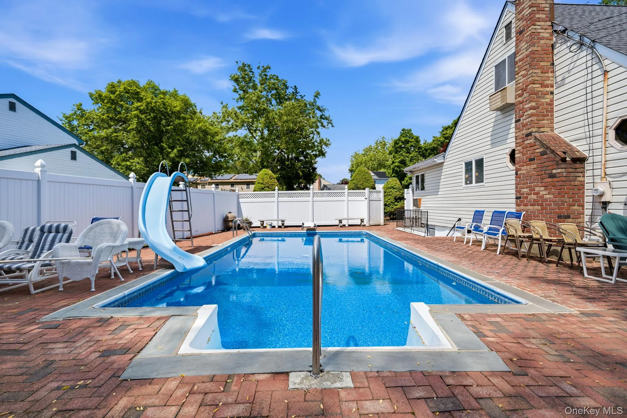10 Arcadia Drive, Huntington, NY, 4 Bedrooms Bedrooms, 8 Rooms Rooms,2 BathroomsBathrooms,Residential,For Rent,Arcadia,0,1024796 10 Arcadia Drive, Huntington, NY, 4 Bedrooms Bedrooms, 8 Rooms Rooms,2 BathroomsBathrooms,Residential,For Rent,Arcadia,0,1024796