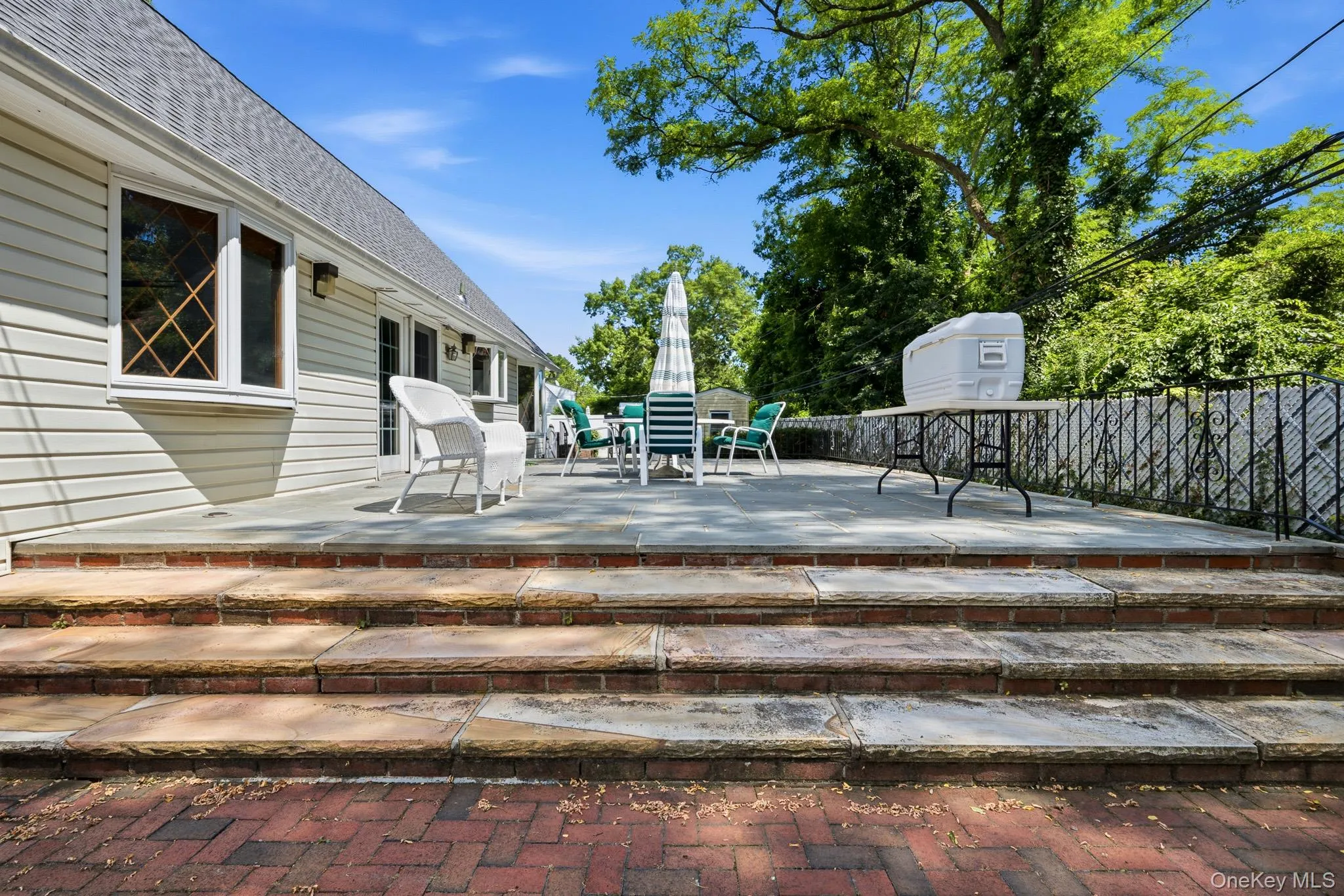 10 Arcadia Drive, Huntington, NY, 4 Bedrooms Bedrooms, 8 Rooms Rooms,2 BathroomsBathrooms,Residential,For Rent,Arcadia,0,1024796 10 Arcadia Drive, Huntington, NY, 4 Bedrooms Bedrooms, 8 Rooms Rooms,2 BathroomsBathrooms,Residential,For Rent,Arcadia,0,1024796