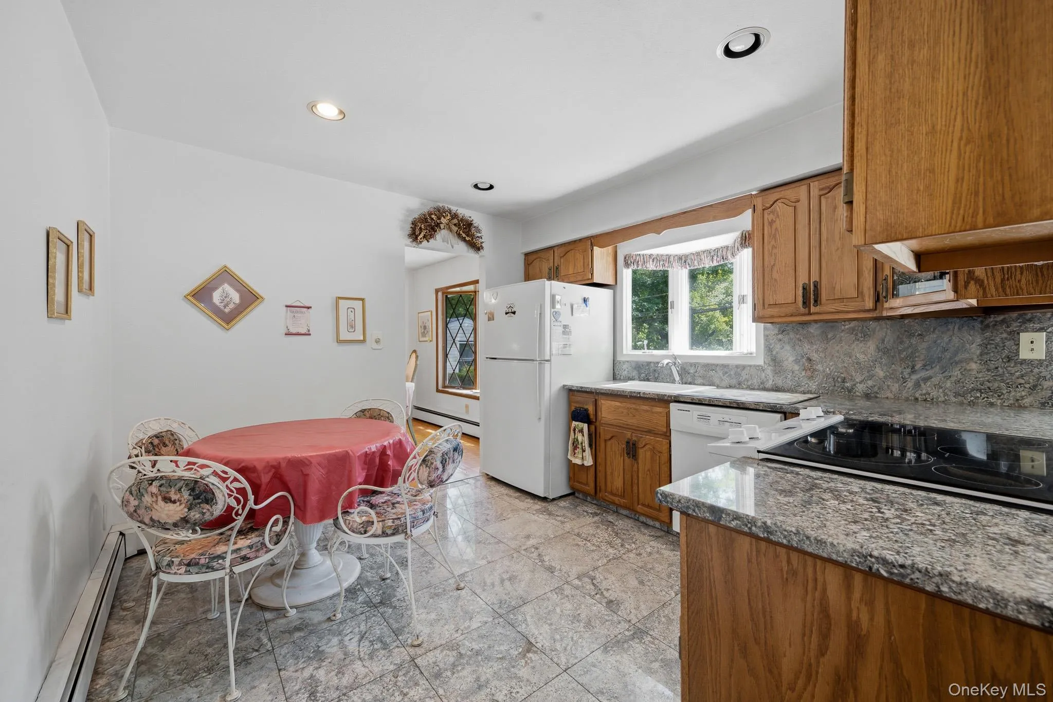 10 Arcadia Drive, Huntington, NY, 4 Bedrooms Bedrooms, 8 Rooms Rooms,2 BathroomsBathrooms,Residential,For Rent,Arcadia,0,1024796 10 Arcadia Drive, Huntington, NY, 4 Bedrooms Bedrooms, 8 Rooms Rooms,2 BathroomsBathrooms,Residential,For Rent,Arcadia,0,1024796