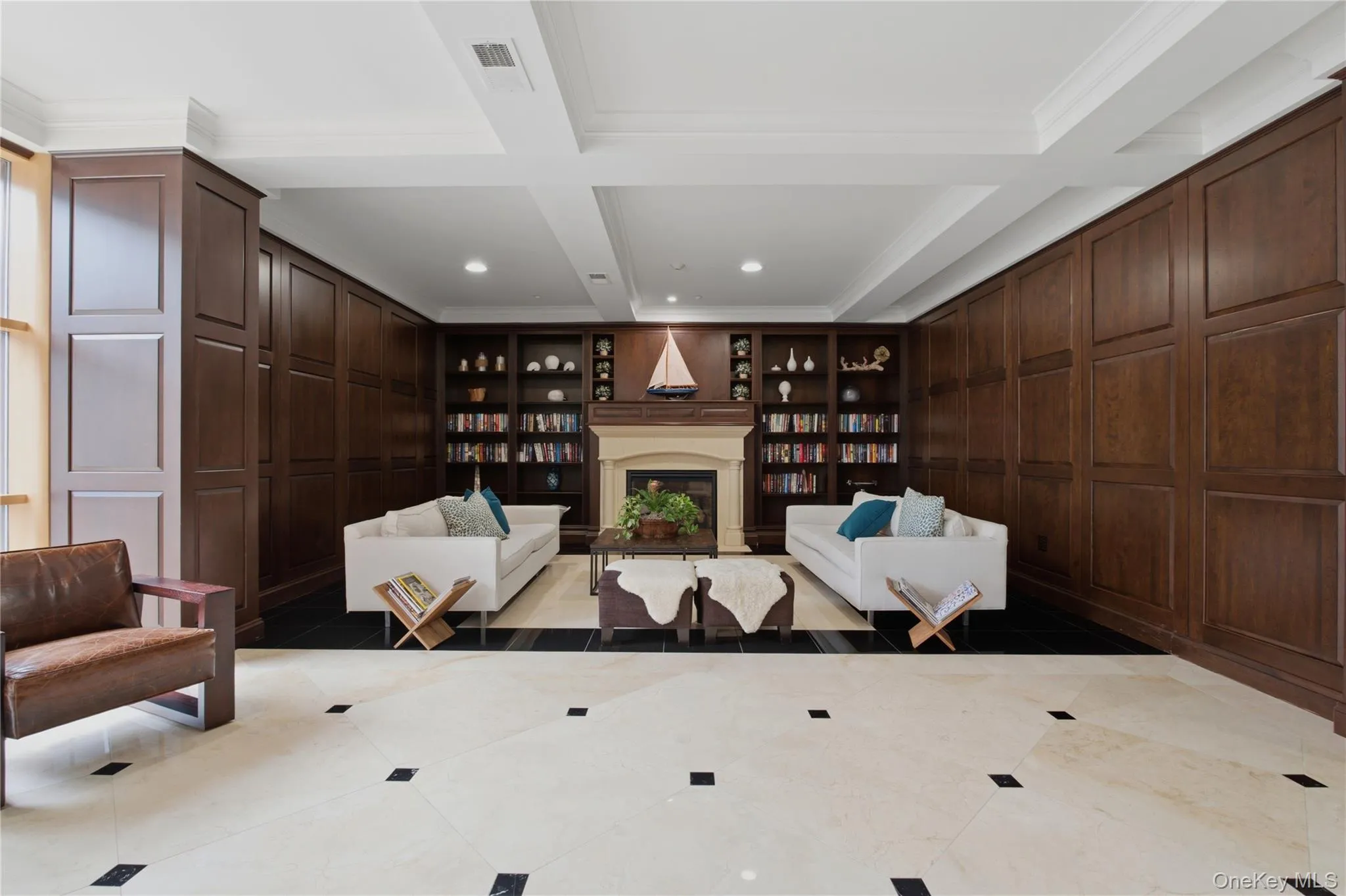 Beautifully maintained lobby offering a warm welcome and an elegant first impression Beautifully maintained lobby offering a warm welcome and an elegant first impression