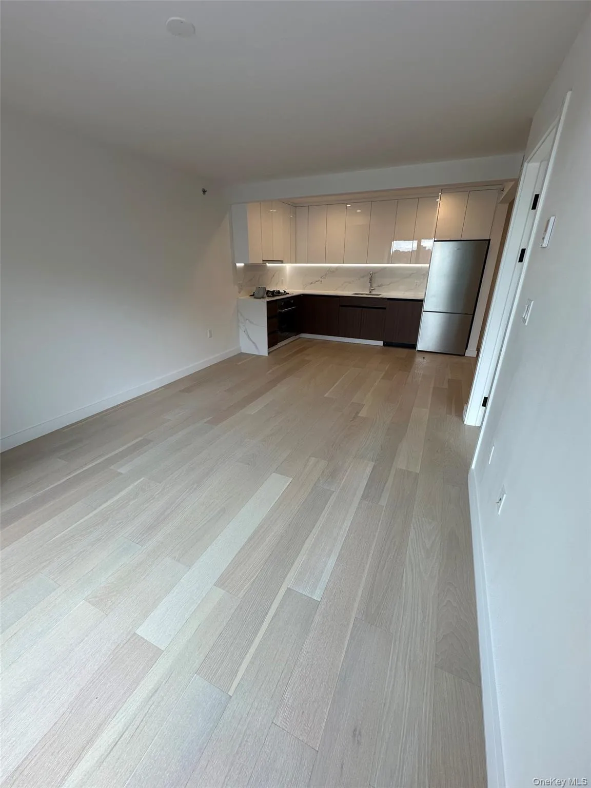 144-49 Northern Boulevard, New York, NY, 2 Bedrooms Bedrooms, 4 Rooms Rooms,2 BathroomsBathrooms,Residential,For Rent,Northern,0,1024803 144-49 Northern Boulevard, New York, NY, 2 Bedrooms Bedrooms, 4 Rooms Rooms,2 BathroomsBathrooms,Residential,For Rent,Northern,0,1024803