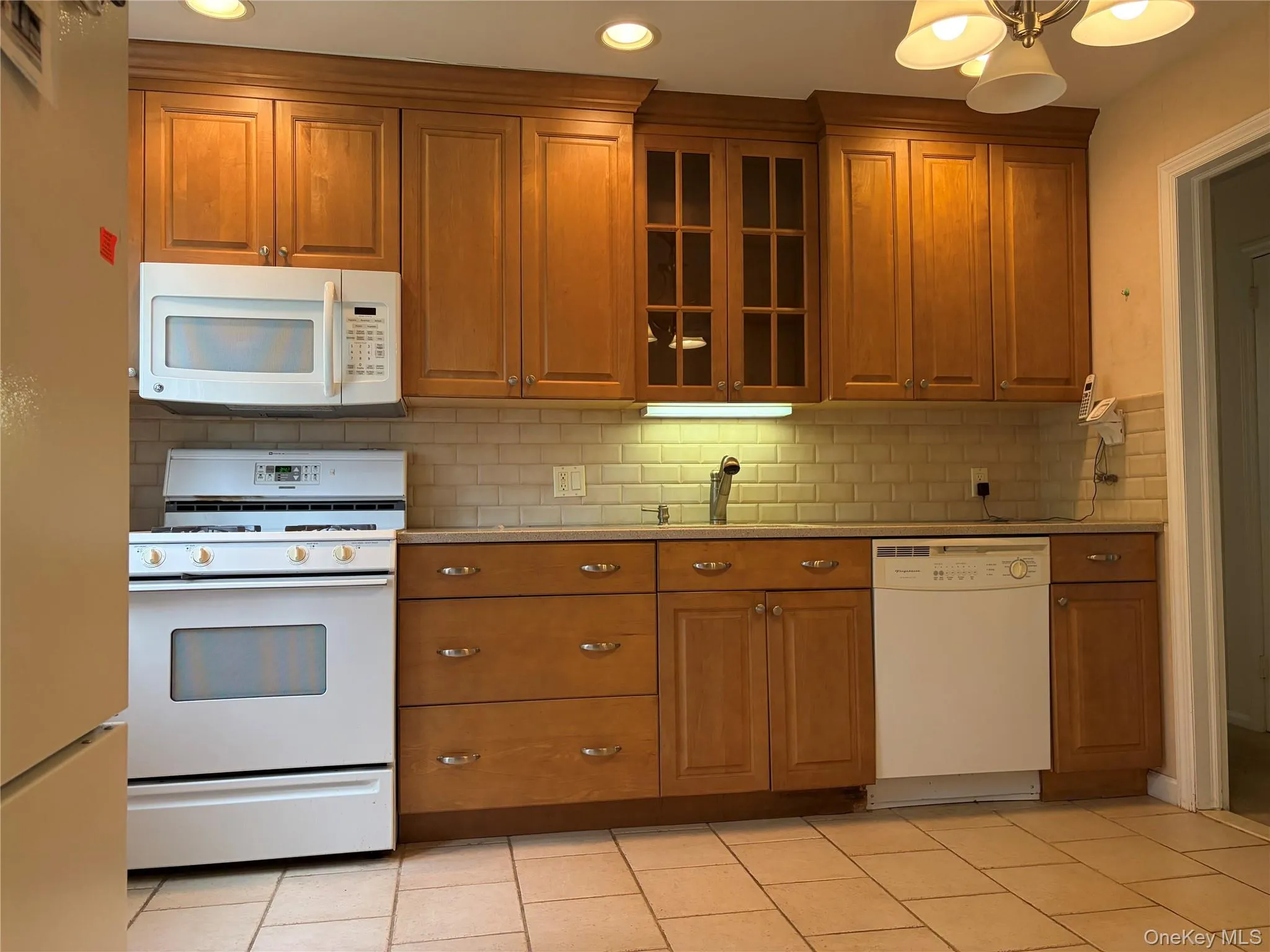 87 Parkway Drive, North Hempstead, NY, 4 Bedrooms Bedrooms, 7 Rooms Rooms,2 BathroomsBathrooms,Residential,For Rent,Parkway,0,1024804 87 Parkway Drive, North Hempstead, NY, 4 Bedrooms Bedrooms, 7 Rooms Rooms,2 BathroomsBathrooms,Residential,For Rent,Parkway,0,1024804
