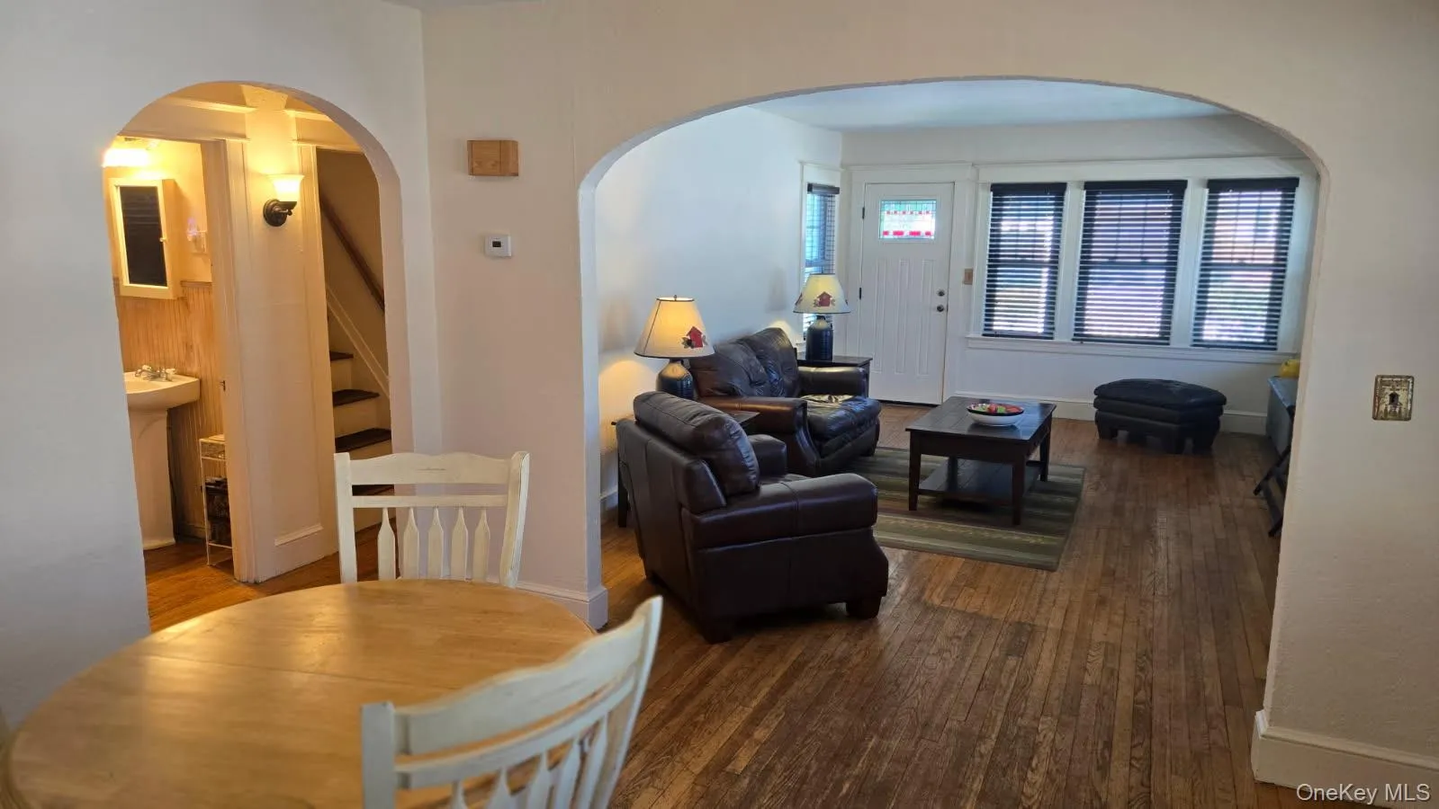 61 Highland Avenue, Brookhaven, NY, 3 Bedrooms Bedrooms, 6 Rooms Rooms,2 BathroomsBathrooms,Residential,For Rent,Highland,0,1024811 61 Highland Avenue, Brookhaven, NY, 3 Bedrooms Bedrooms, 6 Rooms Rooms,2 BathroomsBathrooms,Residential,For Rent,Highland,0,1024811