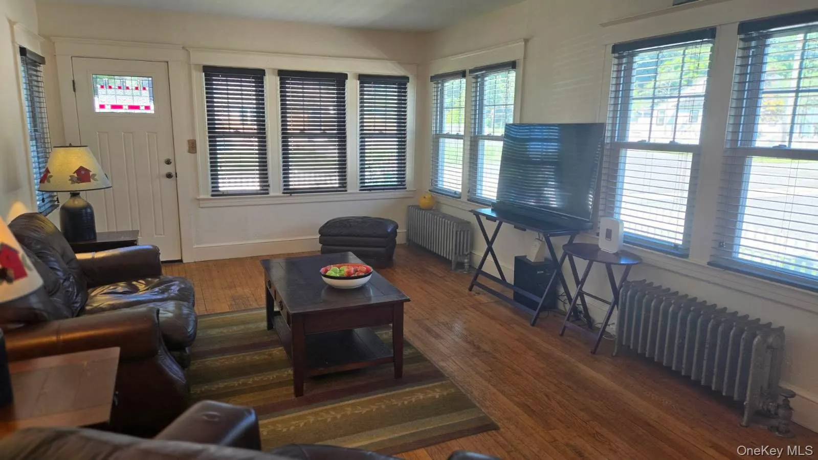 61 Highland Avenue, Brookhaven, NY, 3 Bedrooms Bedrooms, 6 Rooms Rooms,2 BathroomsBathrooms,Residential,For Rent,Highland,0,1024811 61 Highland Avenue, Brookhaven, NY, 3 Bedrooms Bedrooms, 6 Rooms Rooms,2 BathroomsBathrooms,Residential,For Rent,Highland,0,1024811