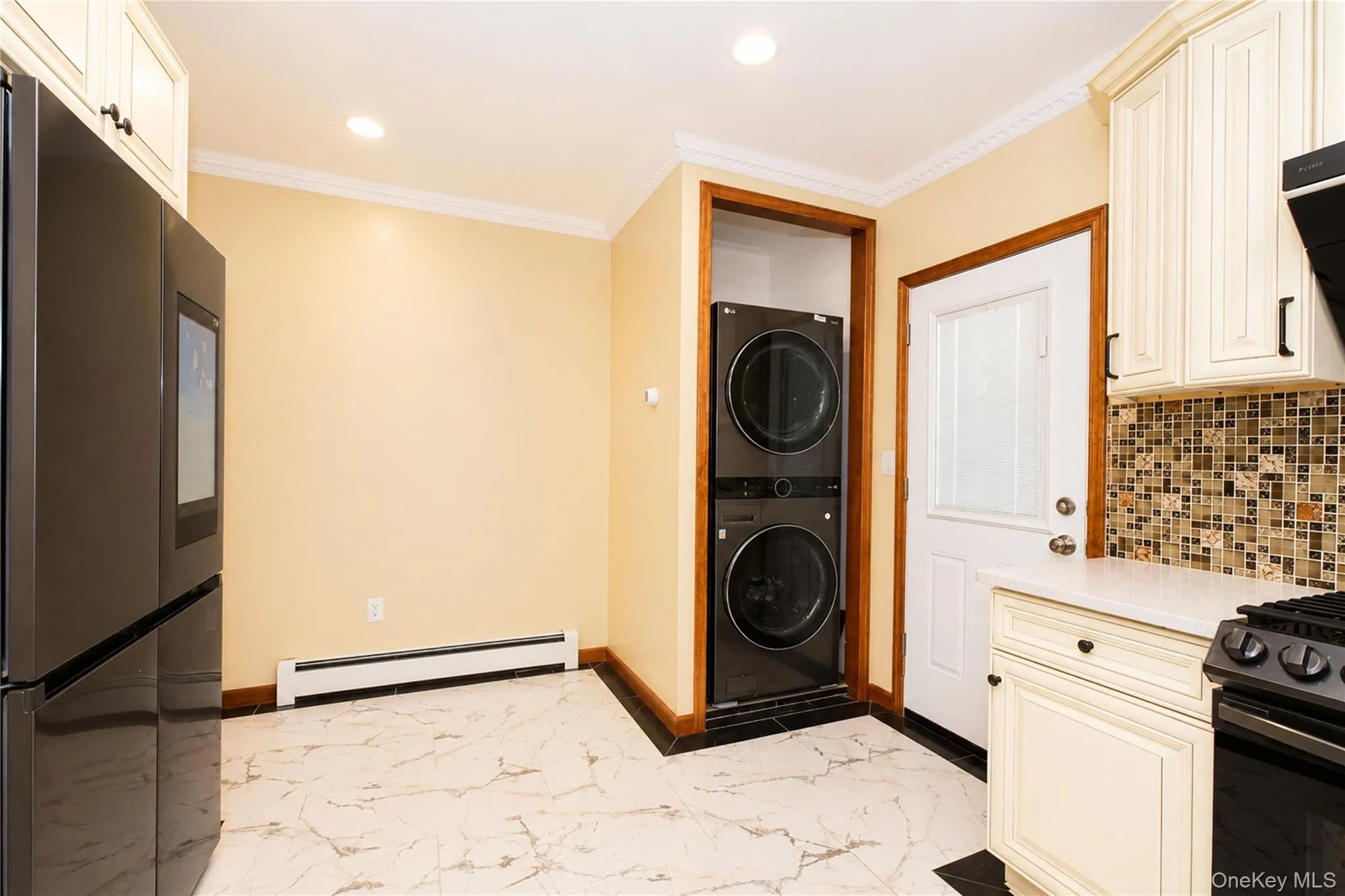 2027 35th Street, New York, NY, 3 Bedrooms Bedrooms, 5 Rooms Rooms,3 BathroomsBathrooms,Residential,For Rent,35th,0,1024814 2027 35th Street, New York, NY, 3 Bedrooms Bedrooms, 5 Rooms Rooms,3 BathroomsBathrooms,Residential,For Rent,35th,0,1024814