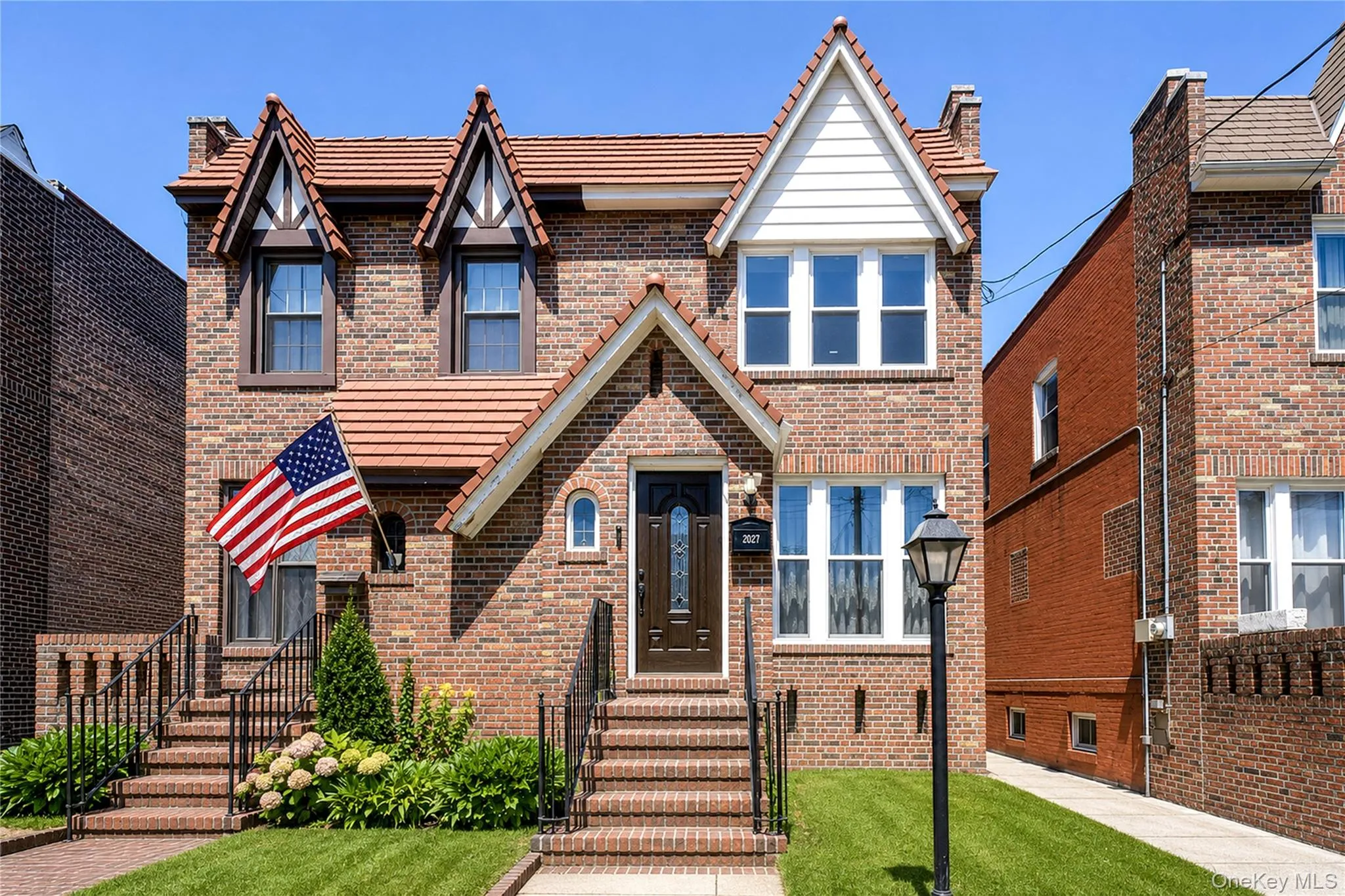 2027 35th Street, New York, NY, 3 Bedrooms Bedrooms, 5 Rooms Rooms,3 BathroomsBathrooms,Residential,For Rent,35th,0,1024814 2027 35th Street, New York, NY, 3 Bedrooms Bedrooms, 5 Rooms Rooms,3 BathroomsBathrooms,Residential,For Rent,35th,0,1024814