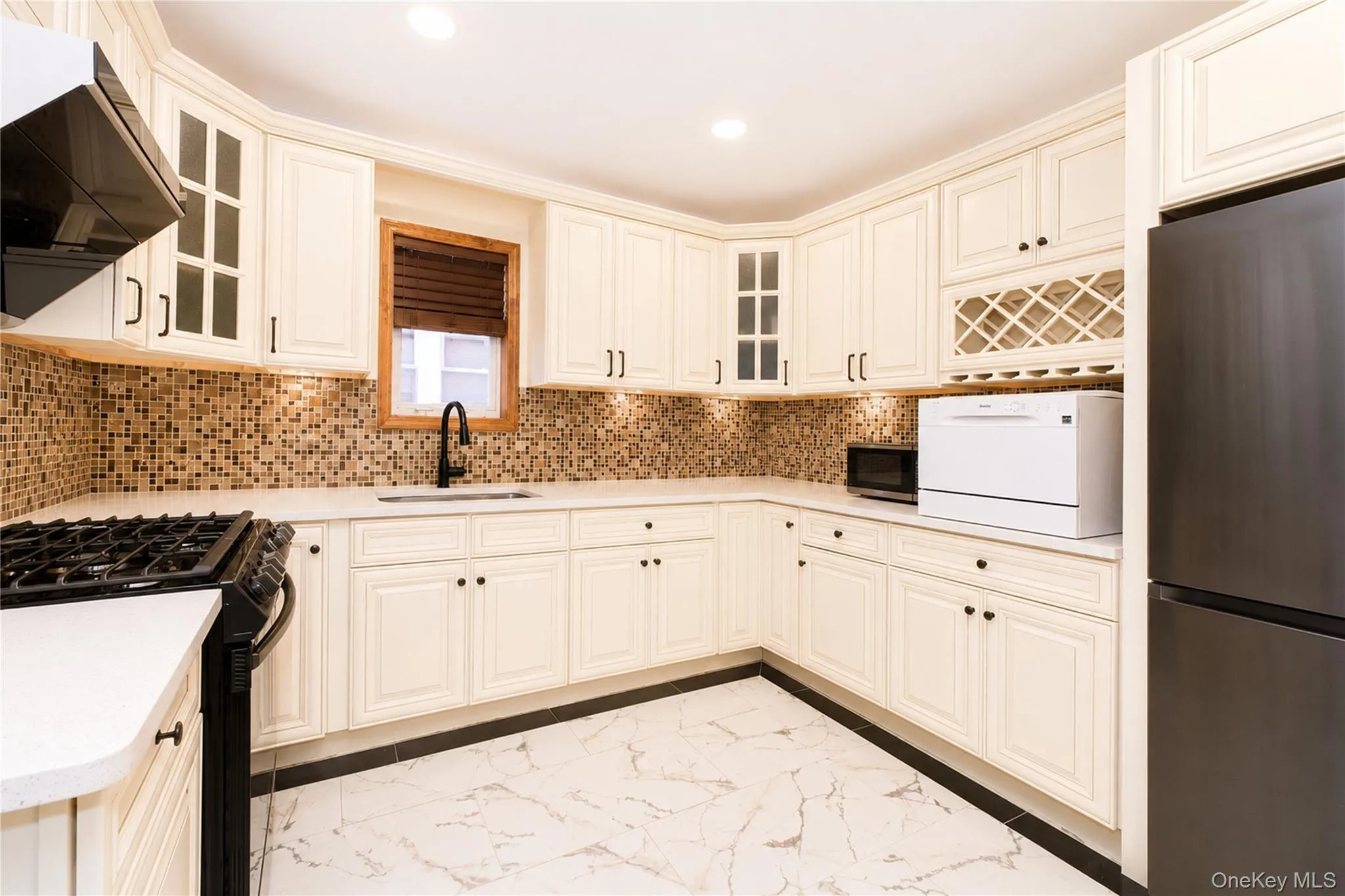 2027 35th Street, New York, NY, 3 Bedrooms Bedrooms, 5 Rooms Rooms,3 BathroomsBathrooms,Residential,For Rent,35th,0,1024814 2027 35th Street, New York, NY, 3 Bedrooms Bedrooms, 5 Rooms Rooms,3 BathroomsBathrooms,Residential,For Rent,35th,0,1024814