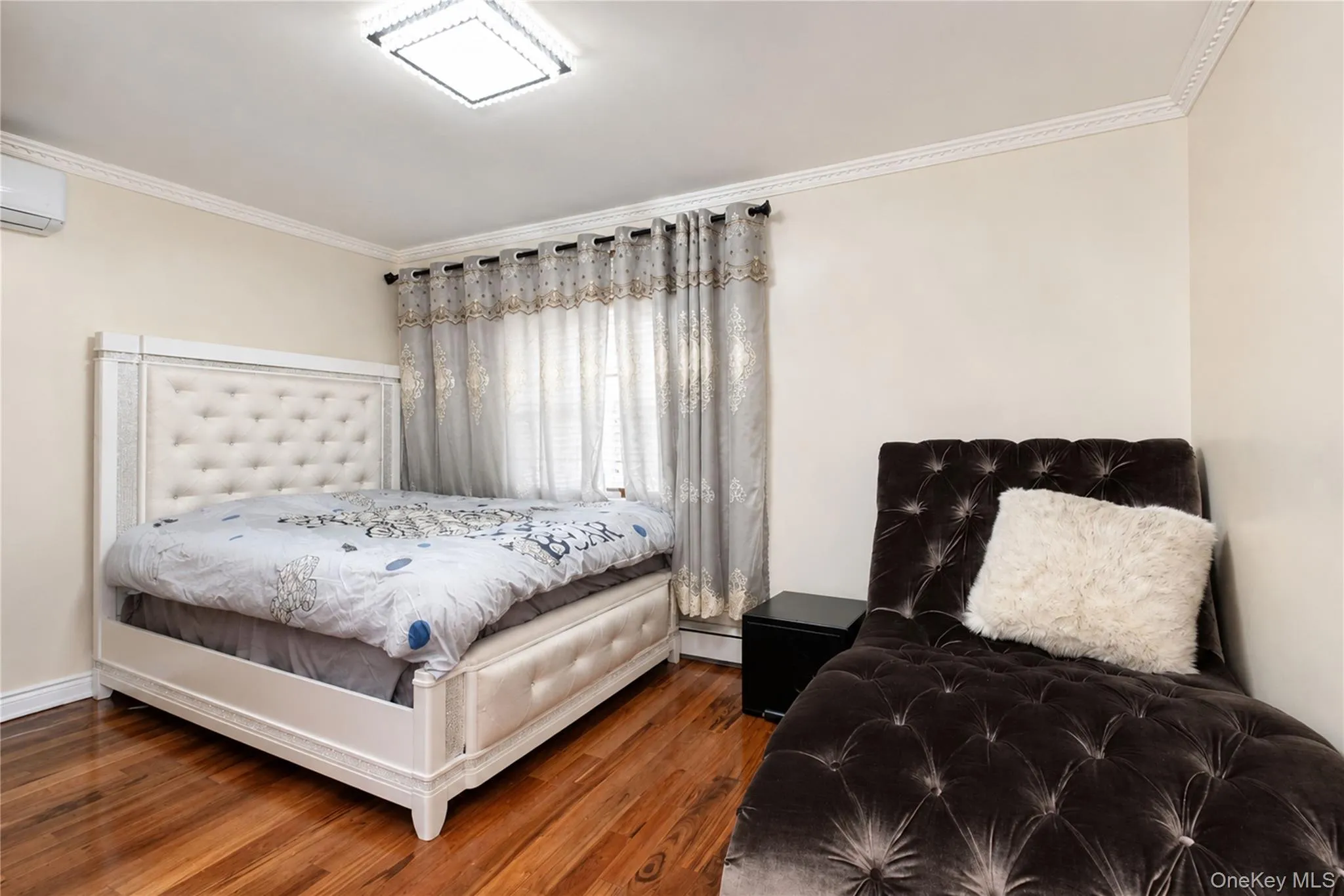 2027 35th Street, New York, NY, 3 Bedrooms Bedrooms, 5 Rooms Rooms,3 BathroomsBathrooms,Residential,For Rent,35th,0,1024814 2027 35th Street, New York, NY, 3 Bedrooms Bedrooms, 5 Rooms Rooms,3 BathroomsBathrooms,Residential,For Rent,35th,0,1024814