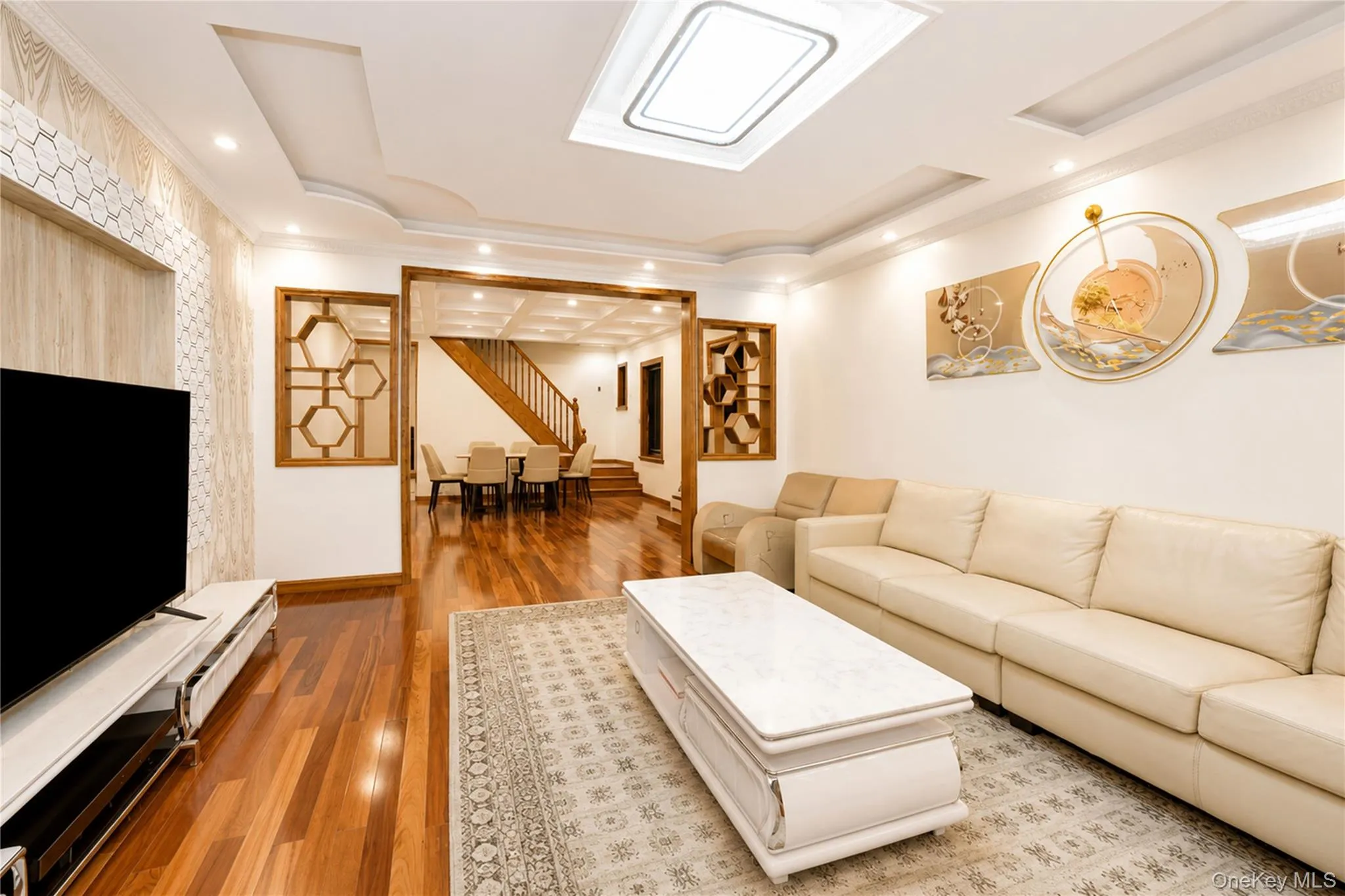 2027 35th Street, New York, NY, 3 Bedrooms Bedrooms, 5 Rooms Rooms,3 BathroomsBathrooms,Residential,For Rent,35th,0,1024814 2027 35th Street, New York, NY, 3 Bedrooms Bedrooms, 5 Rooms Rooms,3 BathroomsBathrooms,Residential,For Rent,35th,0,1024814