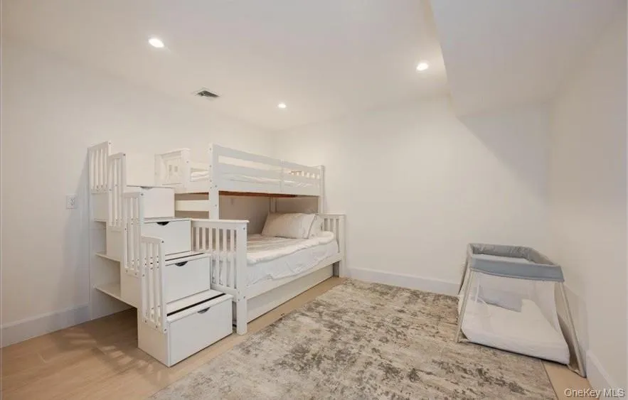 177 Albany Boulevard, Hempstead, NY, 7 Bedrooms Bedrooms, 15 Rooms Rooms,6 BathroomsBathrooms,Residential,For Rent,Albany,0,1024817 177 Albany Boulevard, Hempstead, NY, 7 Bedrooms Bedrooms, 15 Rooms Rooms,6 BathroomsBathrooms,Residential,For Rent,Albany,0,1024817