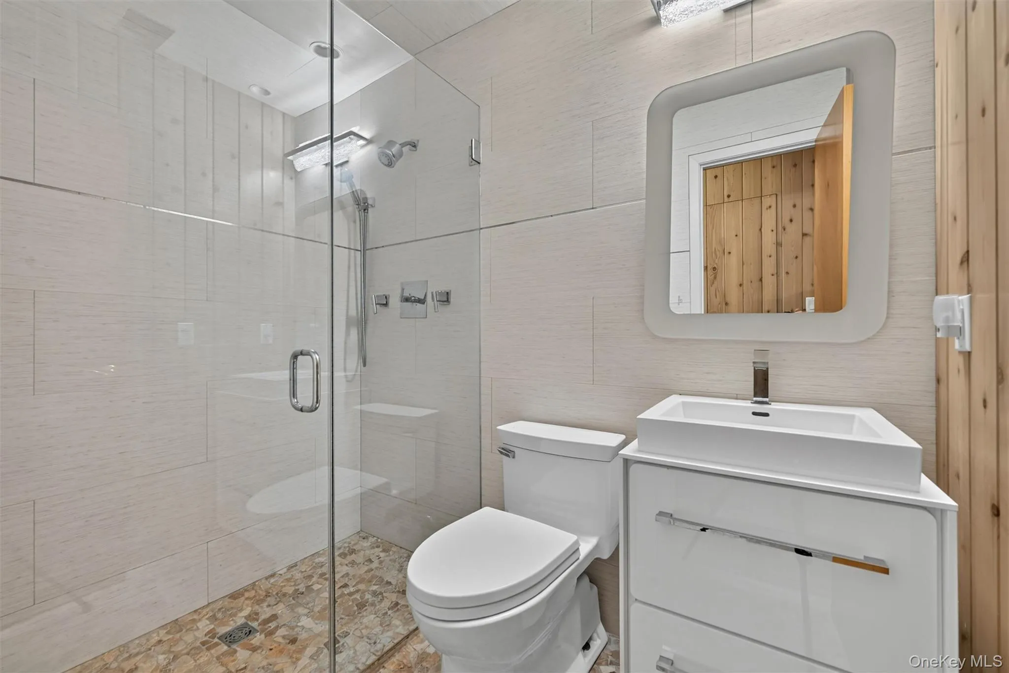 2 Catalina Court, Ramapo, NY, 6 Bedrooms Bedrooms, 18 Rooms Rooms,5 BathroomsBathrooms,Residential,For Rent,Catalina,0,1024822 2 Catalina Court, Ramapo, NY, 6 Bedrooms Bedrooms, 18 Rooms Rooms,5 BathroomsBathrooms,Residential,For Rent,Catalina,0,1024822