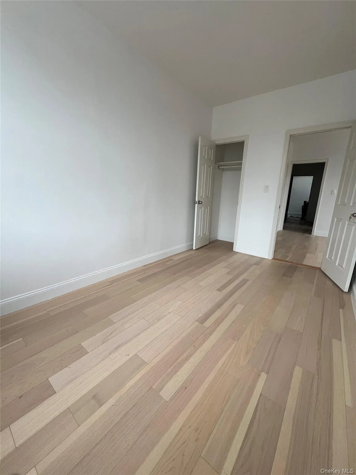 83-19 Northern Boulevard, New York, NY, 3 Bedrooms Bedrooms, 6 Rooms Rooms,1 BathroomBathrooms,Residential Lease,For Rent,Northern,0,1024824 83-19 Northern Boulevard, New York, NY, 3 Bedrooms Bedrooms, 6 Rooms Rooms,1 BathroomBathrooms,Residential Lease,For Rent,Northern,0,1024824