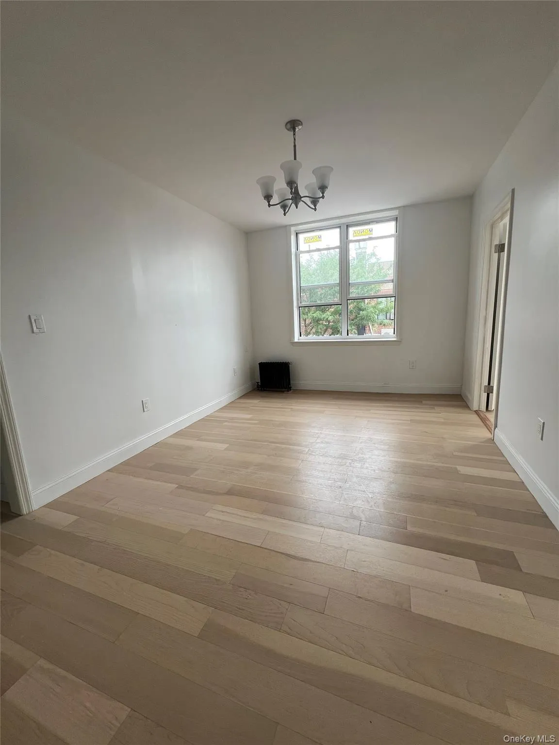 83-19 Northern Boulevard, New York, NY, 3 Bedrooms Bedrooms, 6 Rooms Rooms,1 BathroomBathrooms,Residential Lease,For Rent,Northern,0,1024824 83-19 Northern Boulevard, New York, NY, 3 Bedrooms Bedrooms, 6 Rooms Rooms,1 BathroomBathrooms,Residential Lease,For Rent,Northern,0,1024824