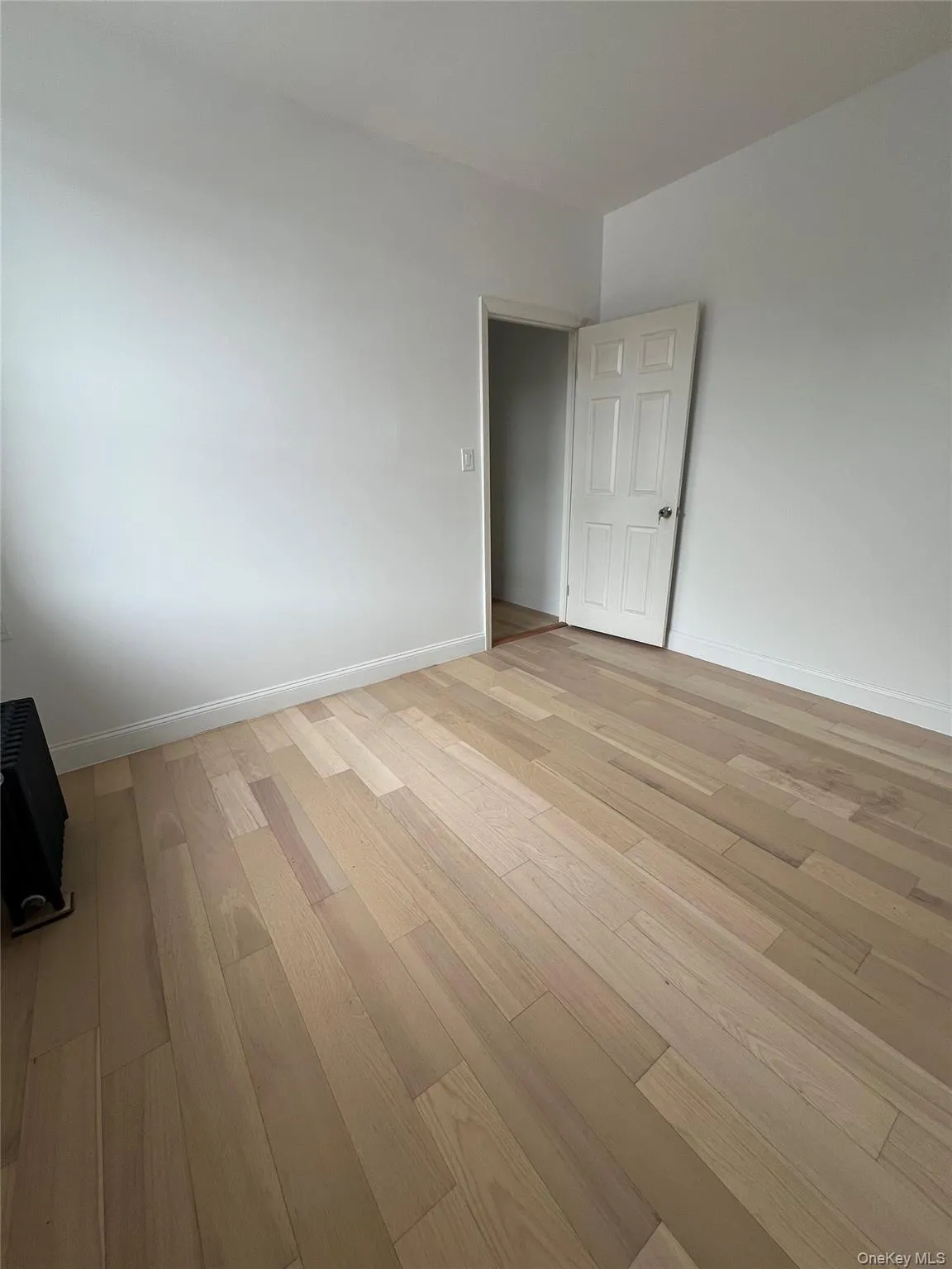 83-19 Northern Boulevard, New York, NY, 3 Bedrooms Bedrooms, 6 Rooms Rooms,1 BathroomBathrooms,Residential Lease,For Rent,Northern,0,1024824 83-19 Northern Boulevard, New York, NY, 3 Bedrooms Bedrooms, 6 Rooms Rooms,1 BathroomBathrooms,Residential Lease,For Rent,Northern,0,1024824