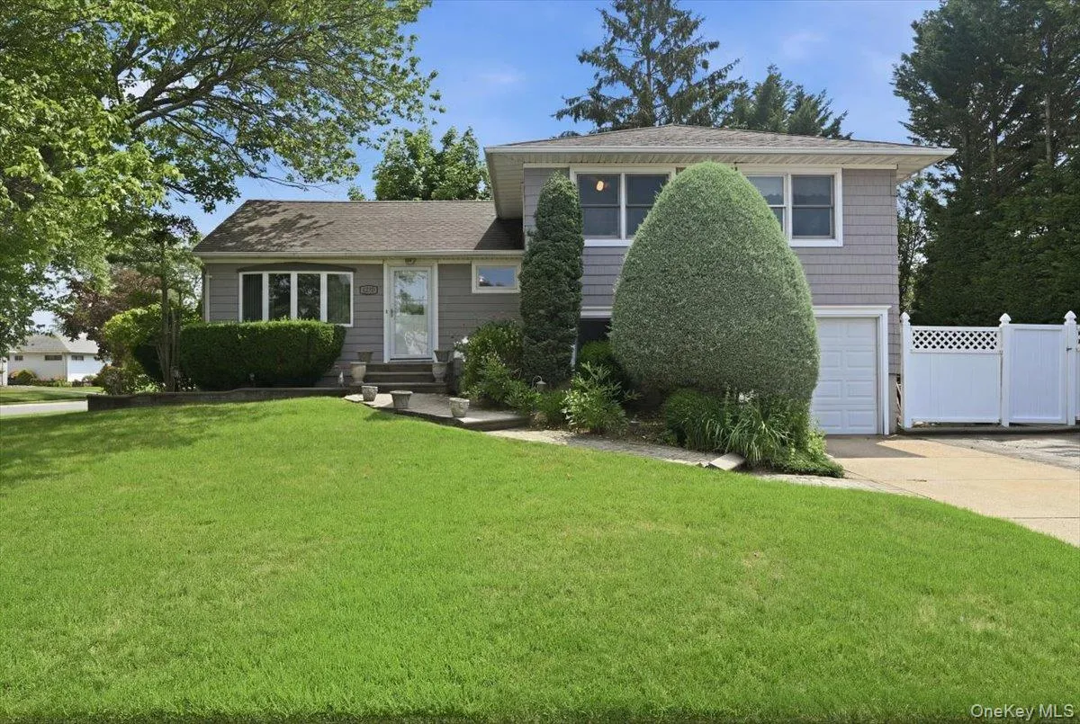 1279 Paul Street, Hempstead, NY, 3 Bedrooms Bedrooms, 7 Rooms Rooms,1 BathroomBathrooms,Residential,For Rent,Paul,0,1024825 1279 Paul Street, Hempstead, NY, 3 Bedrooms Bedrooms, 7 Rooms Rooms,1 BathroomBathrooms,Residential,For Rent,Paul,0,1024825