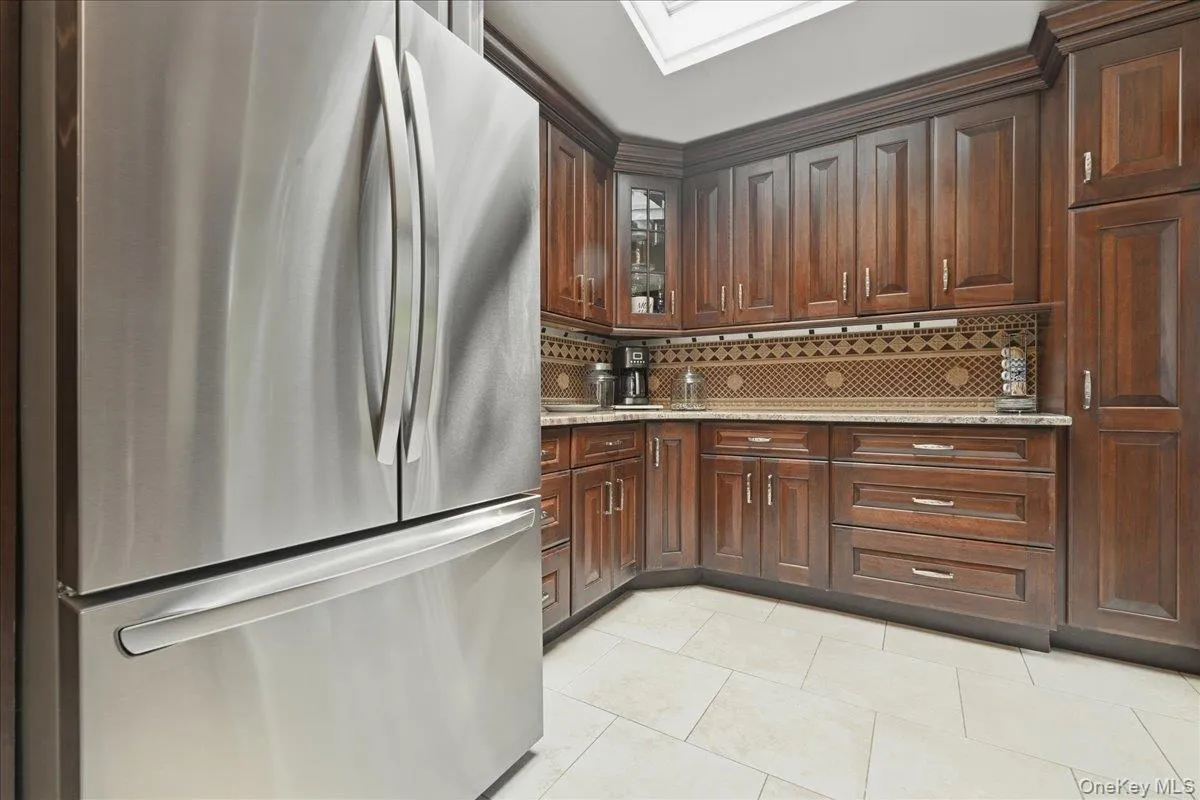 1279 Paul Street, Hempstead, NY, 3 Bedrooms Bedrooms, 7 Rooms Rooms,1 BathroomBathrooms,Residential,For Rent,Paul,0,1024825 1279 Paul Street, Hempstead, NY, 3 Bedrooms Bedrooms, 7 Rooms Rooms,1 BathroomBathrooms,Residential,For Rent,Paul,0,1024825