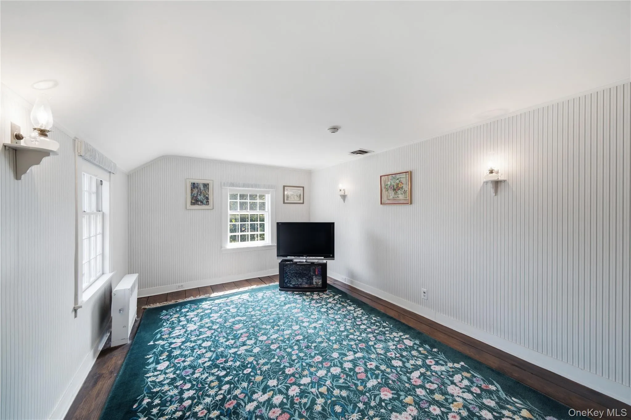 255 Manor Road, New York, NY, 5 Bedrooms Bedrooms, 9 Rooms Rooms,3 BathroomsBathrooms,Residential,For Rent,Manor,0,1024826 255 Manor Road, New York, NY, 5 Bedrooms Bedrooms, 9 Rooms Rooms,3 BathroomsBathrooms,Residential,For Rent,Manor,0,1024826