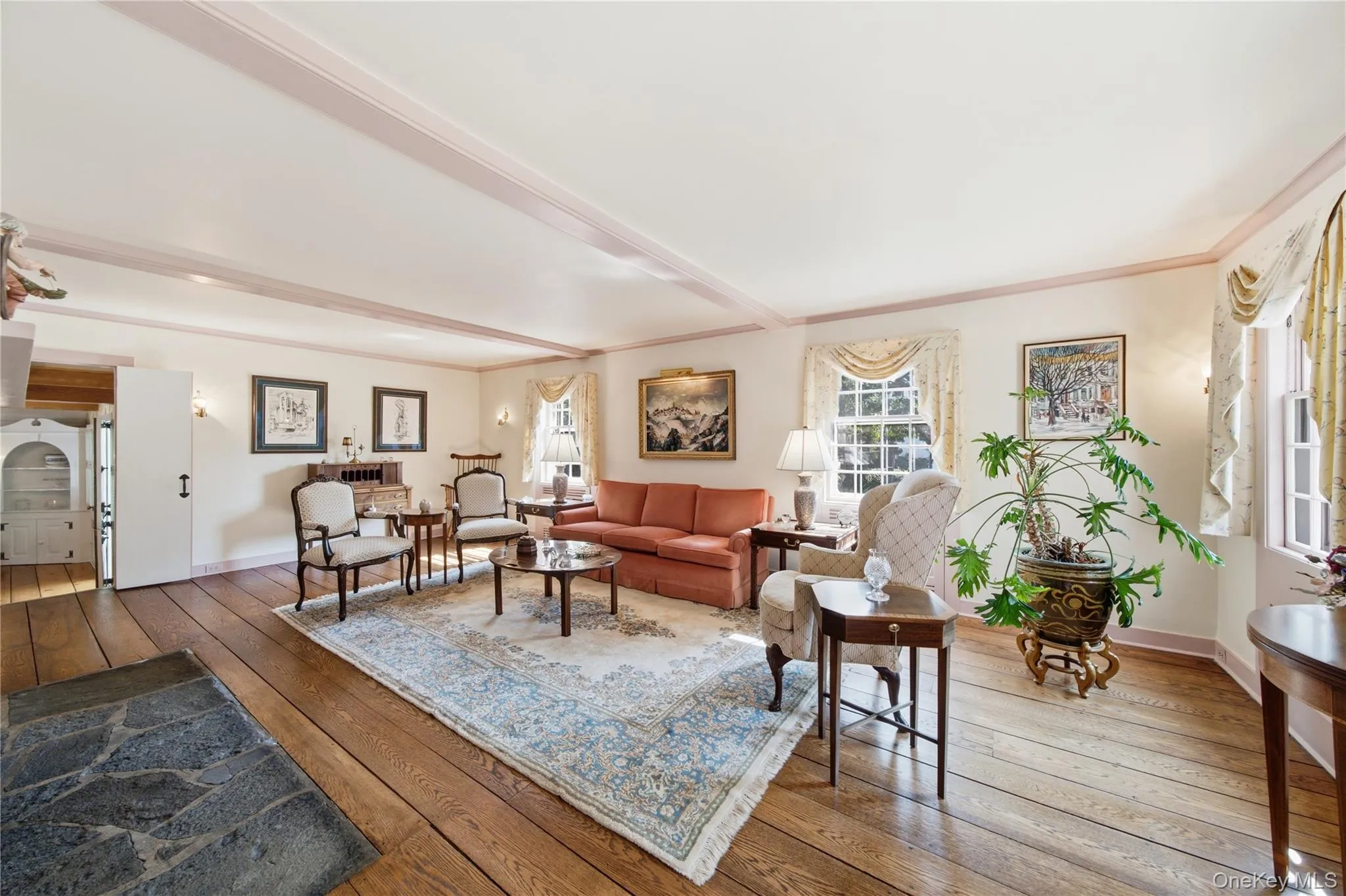 255 Manor Road, New York, NY, 5 Bedrooms Bedrooms, 9 Rooms Rooms,3 BathroomsBathrooms,Residential,For Rent,Manor,0,1024826 255 Manor Road, New York, NY, 5 Bedrooms Bedrooms, 9 Rooms Rooms,3 BathroomsBathrooms,Residential,For Rent,Manor,0,1024826