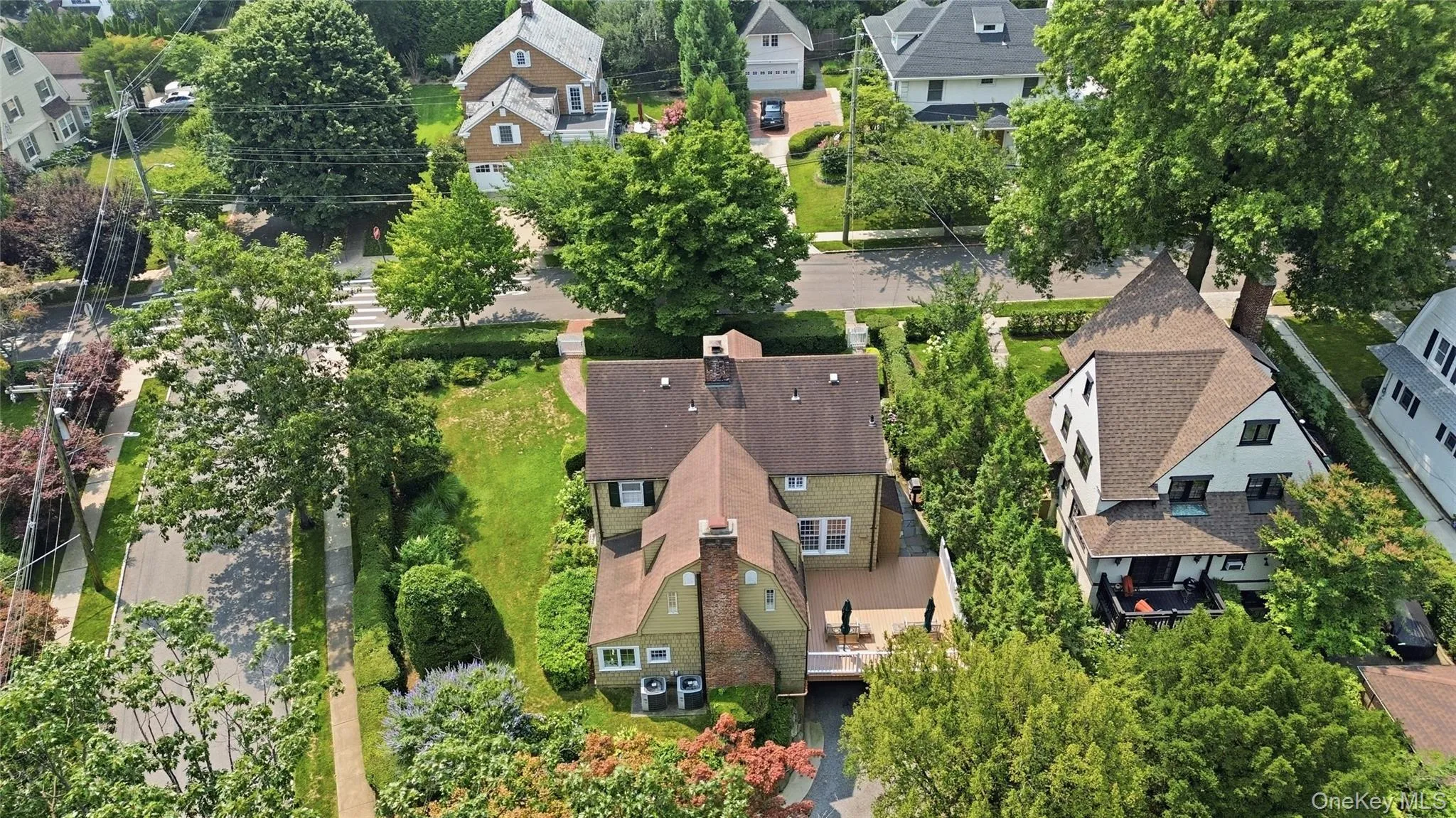 255 Manor Road, New York, NY, 5 Bedrooms Bedrooms, 9 Rooms Rooms,3 BathroomsBathrooms,Residential,For Rent,Manor,0,1024826 255 Manor Road, New York, NY, 5 Bedrooms Bedrooms, 9 Rooms Rooms,3 BathroomsBathrooms,Residential,For Rent,Manor,0,1024826