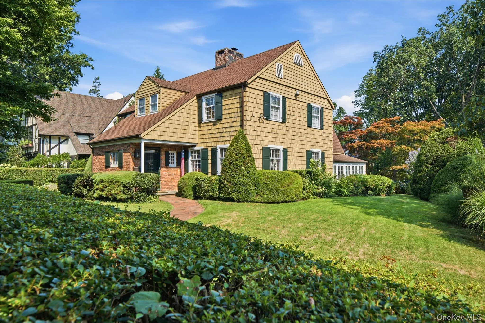 255 Manor Road, New York, NY, 5 Bedrooms Bedrooms, 9 Rooms Rooms,3 BathroomsBathrooms,Residential,For Rent,Manor,0,1024826 255 Manor Road, New York, NY, 5 Bedrooms Bedrooms, 9 Rooms Rooms,3 BathroomsBathrooms,Residential,For Rent,Manor,0,1024826
