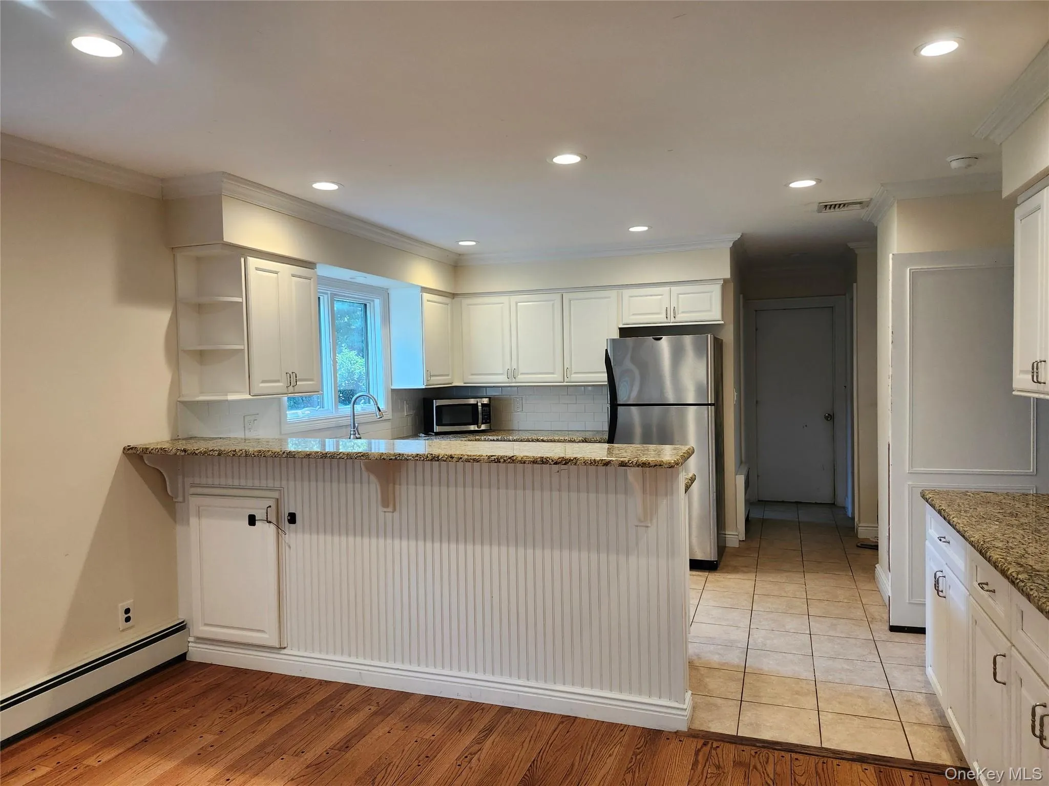 11 Smith Lane, Smithtown, NY, 4 Bedrooms Bedrooms, 9 Rooms Rooms,2 BathroomsBathrooms,Residential,For Rent,Smith,0,1024831 11 Smith Lane, Smithtown, NY, 4 Bedrooms Bedrooms, 9 Rooms Rooms,2 BathroomsBathrooms,Residential,For Rent,Smith,0,1024831