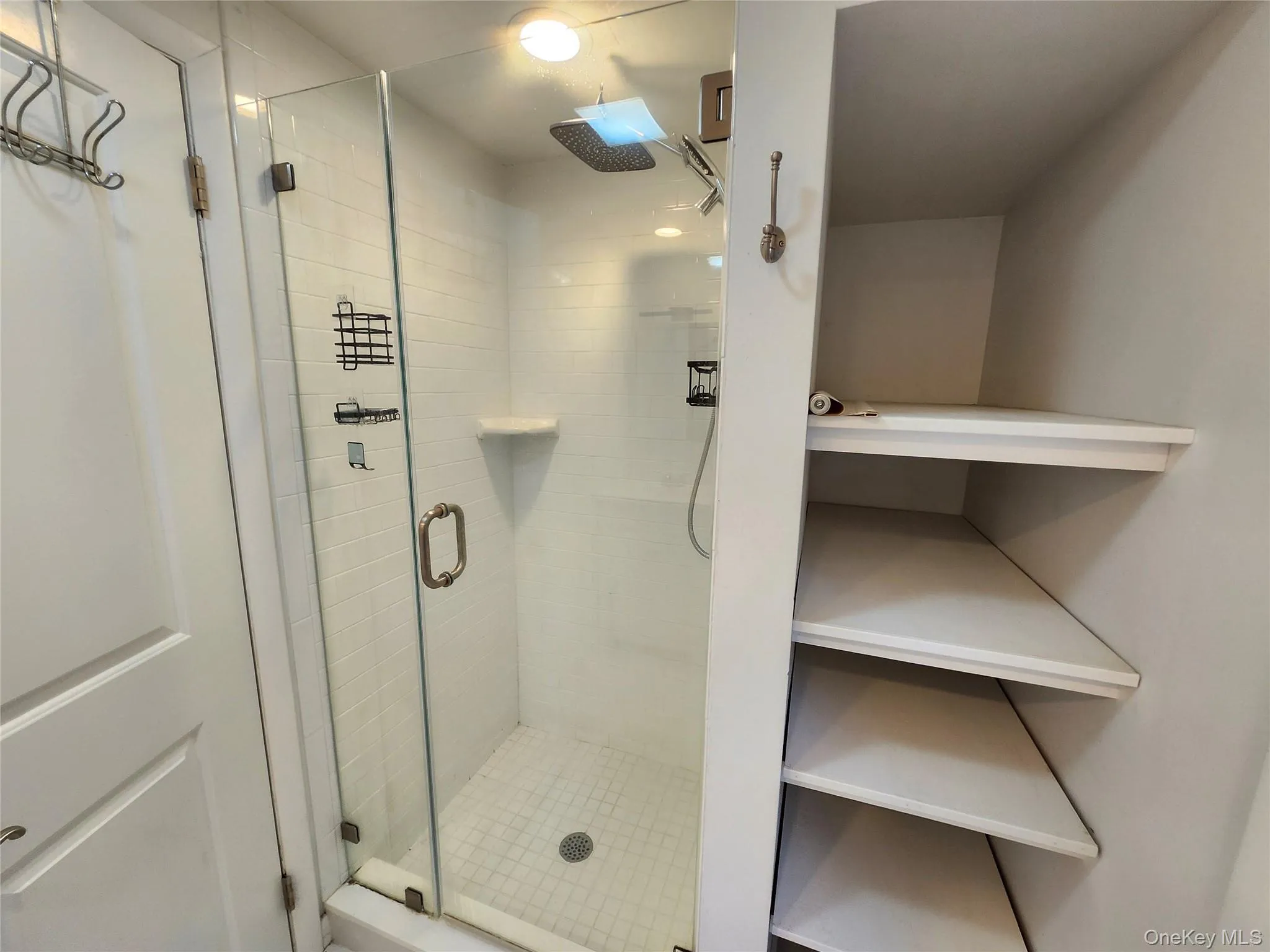 11 Smith Lane, Smithtown, NY, 4 Bedrooms Bedrooms, 9 Rooms Rooms,2 BathroomsBathrooms,Residential,For Rent,Smith,0,1024831 11 Smith Lane, Smithtown, NY, 4 Bedrooms Bedrooms, 9 Rooms Rooms,2 BathroomsBathrooms,Residential,For Rent,Smith,0,1024831