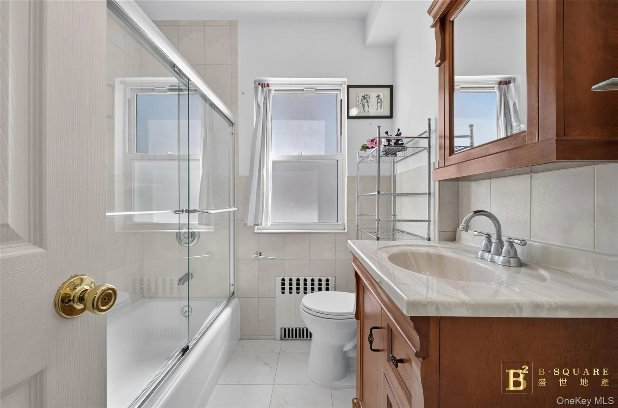 5 Surrey Lane, North Hempstead, NY, 3 Bedrooms Bedrooms, 8 Rooms Rooms,3 BathroomsBathrooms,Residential,For Rent,Surrey,0,1024833 5 Surrey Lane, North Hempstead, NY, 3 Bedrooms Bedrooms, 8 Rooms Rooms,3 BathroomsBathrooms,Residential,For Rent,Surrey,0,1024833