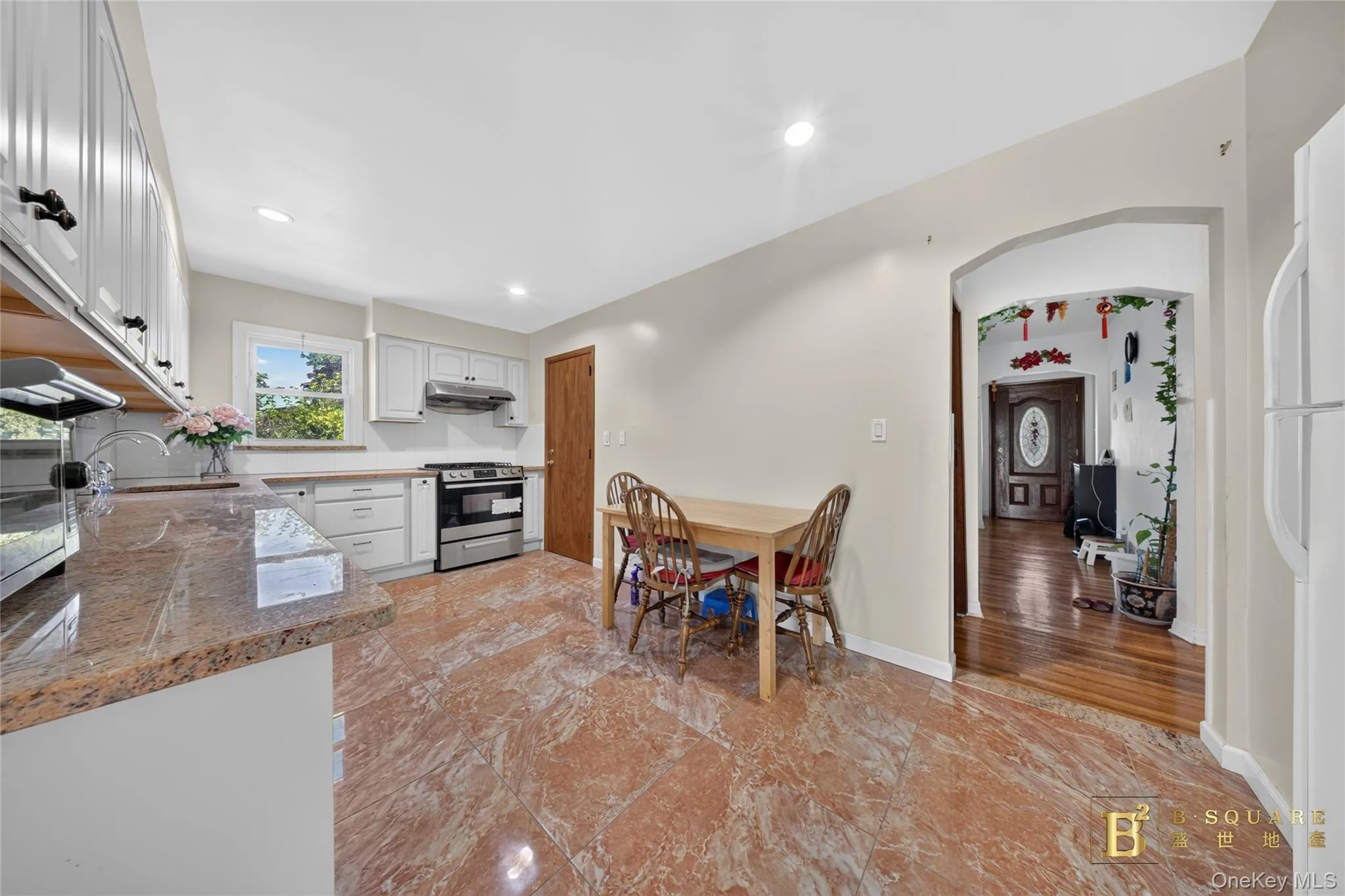 5 Surrey Lane, North Hempstead, NY, 3 Bedrooms Bedrooms, 8 Rooms Rooms,3 BathroomsBathrooms,Residential,For Rent,Surrey,0,1024833 5 Surrey Lane, North Hempstead, NY, 3 Bedrooms Bedrooms, 8 Rooms Rooms,3 BathroomsBathrooms,Residential,For Rent,Surrey,0,1024833