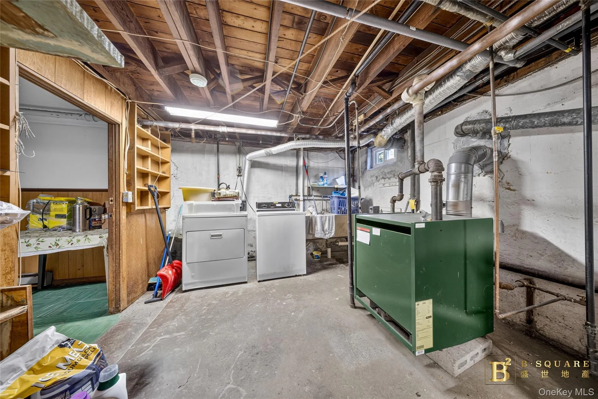 5 Surrey Lane, North Hempstead, NY, 3 Bedrooms Bedrooms, 8 Rooms Rooms,3 BathroomsBathrooms,Residential,For Rent,Surrey,0,1024833 5 Surrey Lane, North Hempstead, NY, 3 Bedrooms Bedrooms, 8 Rooms Rooms,3 BathroomsBathrooms,Residential,For Rent,Surrey,0,1024833