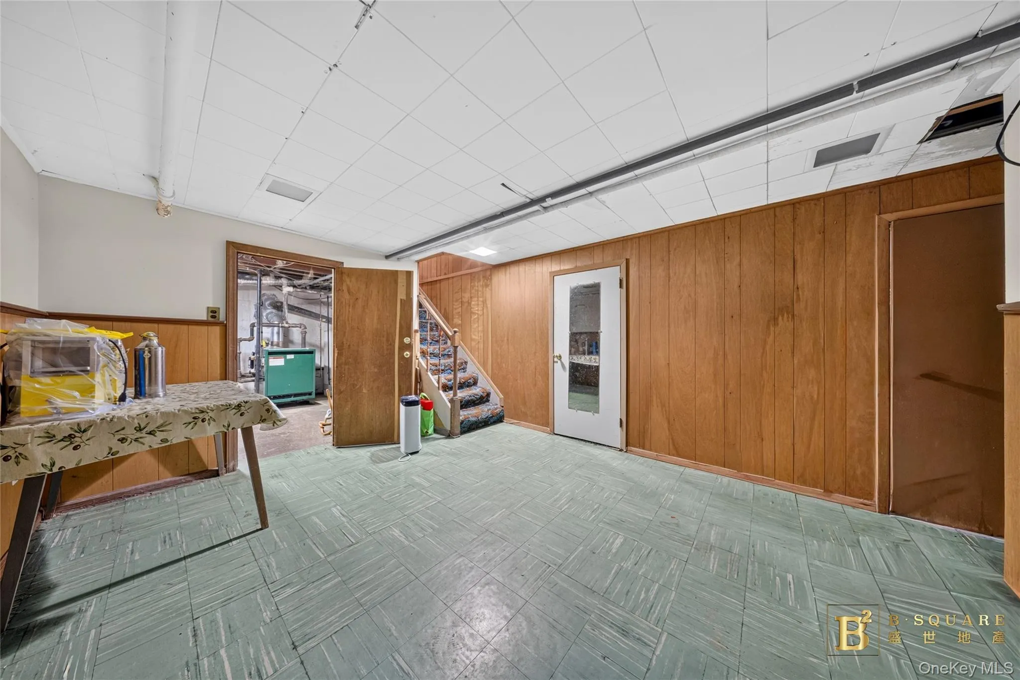 5 Surrey Lane, North Hempstead, NY, 3 Bedrooms Bedrooms, 8 Rooms Rooms,3 BathroomsBathrooms,Residential,For Rent,Surrey,0,1024833 5 Surrey Lane, North Hempstead, NY, 3 Bedrooms Bedrooms, 8 Rooms Rooms,3 BathroomsBathrooms,Residential,For Rent,Surrey,0,1024833