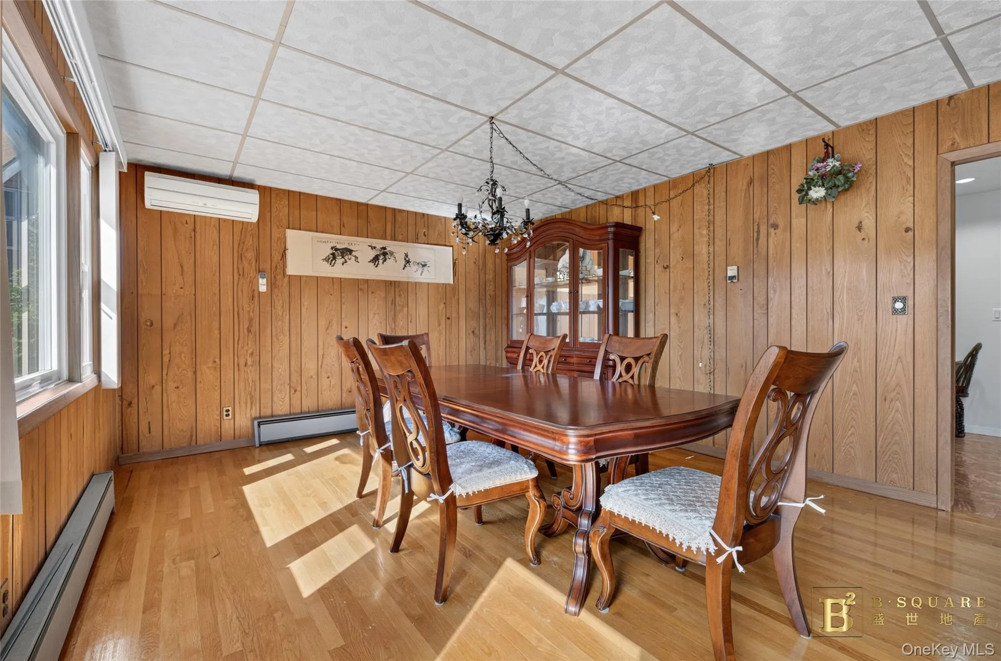 5 Surrey Lane, North Hempstead, NY, 3 Bedrooms Bedrooms, 8 Rooms Rooms,3 BathroomsBathrooms,Residential,For Rent,Surrey,0,1024833 5 Surrey Lane, North Hempstead, NY, 3 Bedrooms Bedrooms, 8 Rooms Rooms,3 BathroomsBathrooms,Residential,For Rent,Surrey,0,1024833