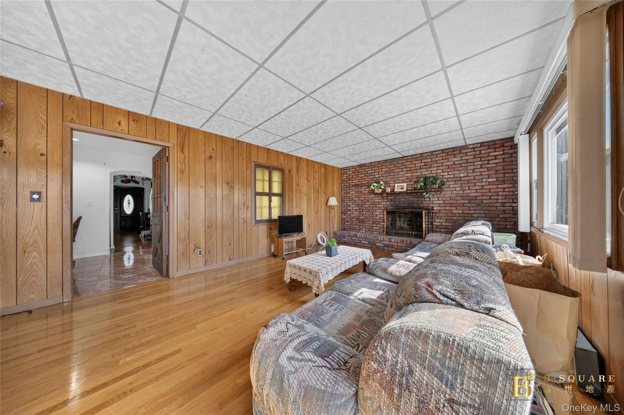 5 Surrey Lane, North Hempstead, NY, 3 Bedrooms Bedrooms, 8 Rooms Rooms,3 BathroomsBathrooms,Residential,For Rent,Surrey,0,1024833 5 Surrey Lane, North Hempstead, NY, 3 Bedrooms Bedrooms, 8 Rooms Rooms,3 BathroomsBathrooms,Residential,For Rent,Surrey,0,1024833