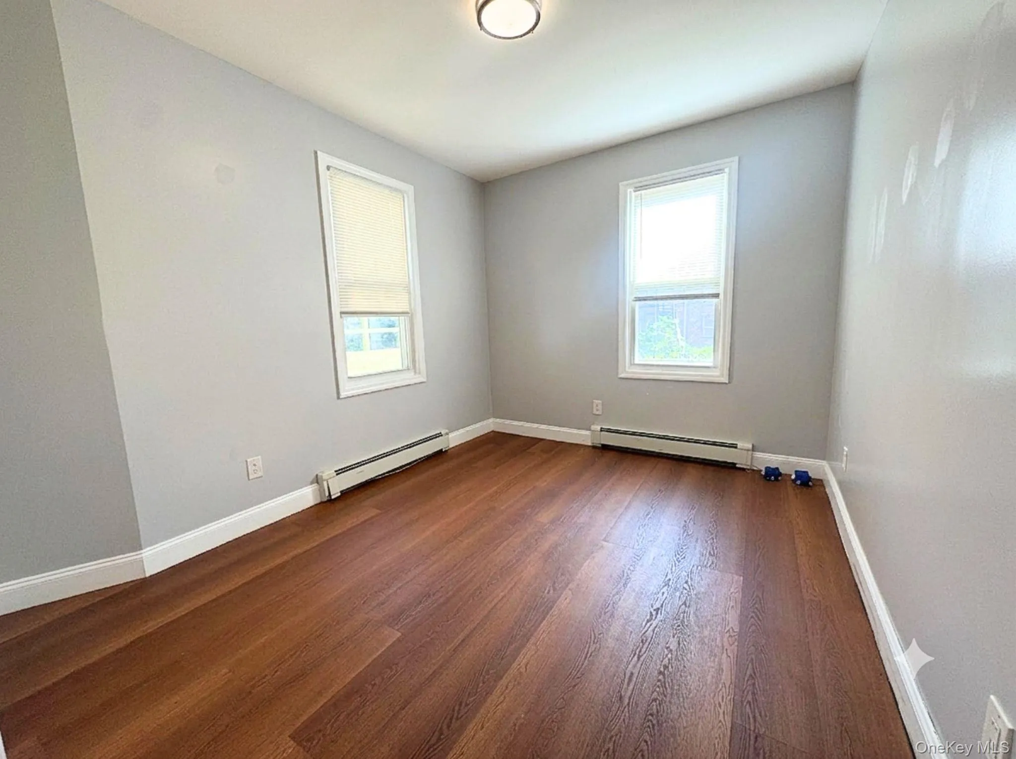 20-12 123rd Street, New York, NY, 3 Bedrooms Bedrooms, 5 Rooms Rooms,1 BathroomBathrooms,Residential Lease,For Rent,123rd,0,1024837 20-12 123rd Street, New York, NY, 3 Bedrooms Bedrooms, 5 Rooms Rooms,1 BathroomBathrooms,Residential Lease,For Rent,123rd,0,1024837