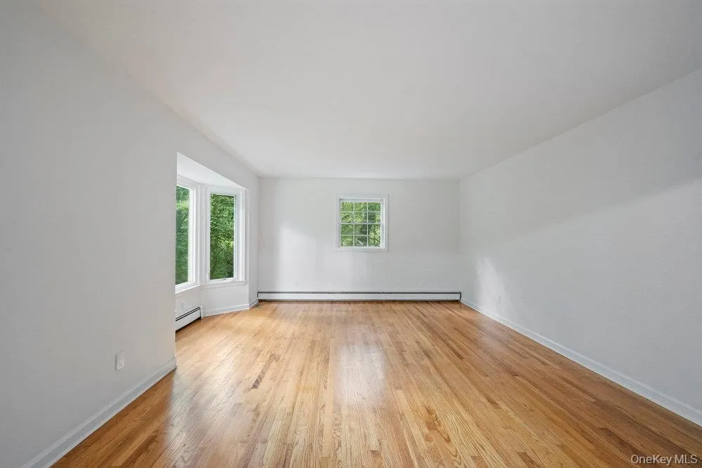 83 Shore Road, Brookhaven, NY, 4 Bedrooms Bedrooms, 11 Rooms Rooms,2 BathroomsBathrooms,Residential,For Rent,Shore,0,1024841 83 Shore Road, Brookhaven, NY, 4 Bedrooms Bedrooms, 11 Rooms Rooms,2 BathroomsBathrooms,Residential,For Rent,Shore,0,1024841
