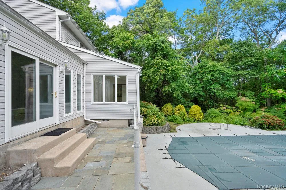 83 Shore Road, Brookhaven, NY, 4 Bedrooms Bedrooms, 11 Rooms Rooms,2 BathroomsBathrooms,Residential,For Rent,Shore,0,1024841 83 Shore Road, Brookhaven, NY, 4 Bedrooms Bedrooms, 11 Rooms Rooms,2 BathroomsBathrooms,Residential,For Rent,Shore,0,1024841
