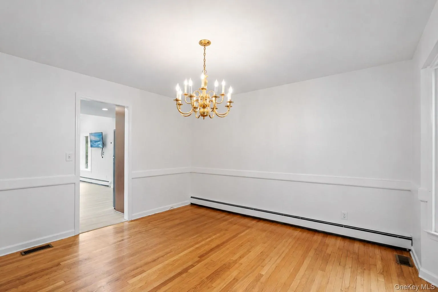 83 Shore Road, Brookhaven, NY, 4 Bedrooms Bedrooms, 11 Rooms Rooms,2 BathroomsBathrooms,Residential,For Rent,Shore,0,1024841 83 Shore Road, Brookhaven, NY, 4 Bedrooms Bedrooms, 11 Rooms Rooms,2 BathroomsBathrooms,Residential,For Rent,Shore,0,1024841